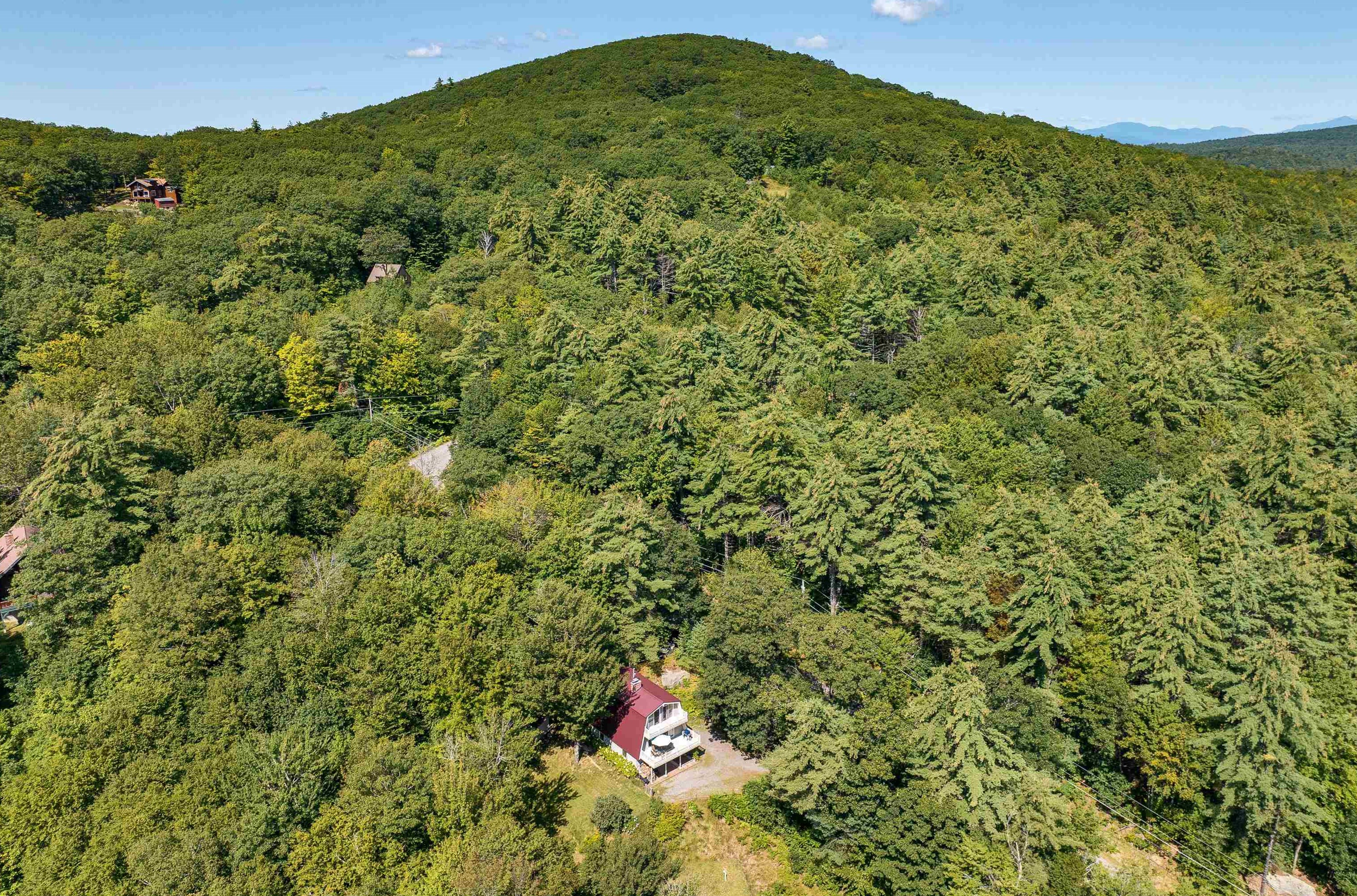55 Peppercorn Rd, Ashland, NH 03217