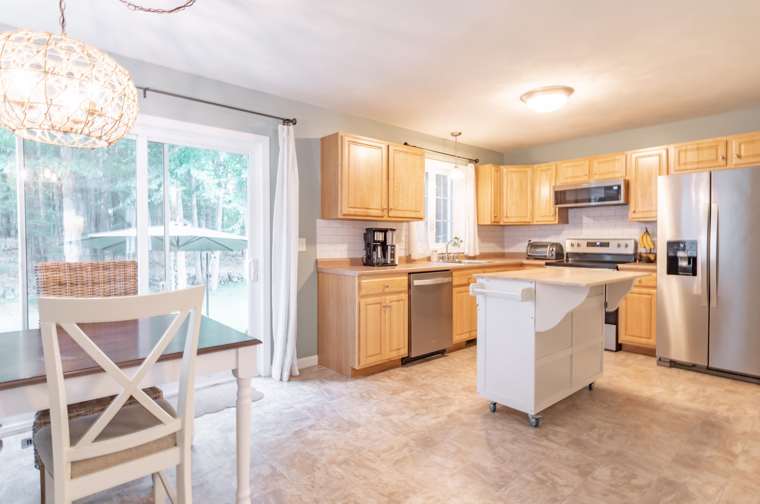8 Scottie Way, Amherst, NH 03031