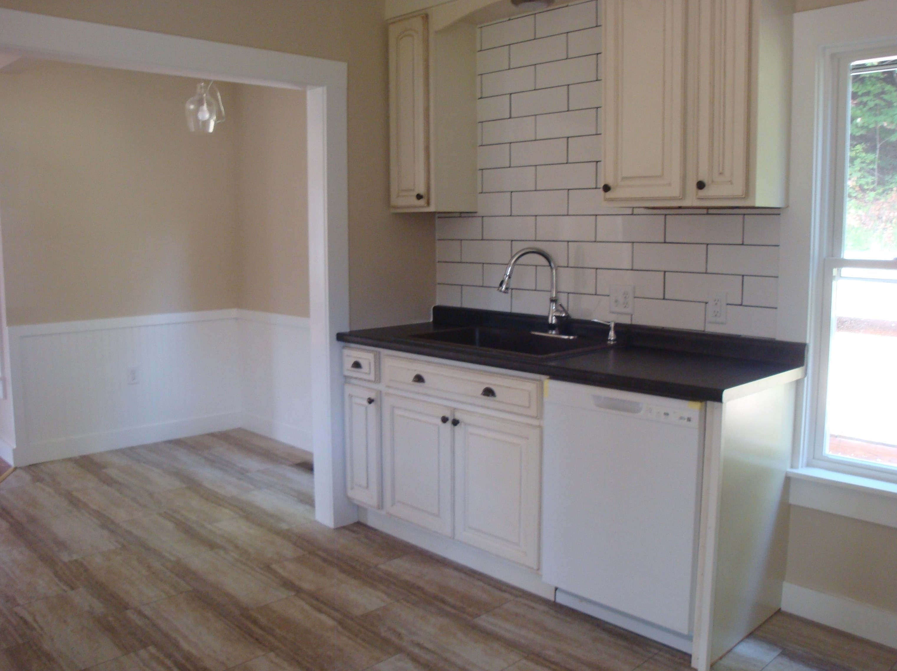 28 Spring St, Hinsdale, NH 03451