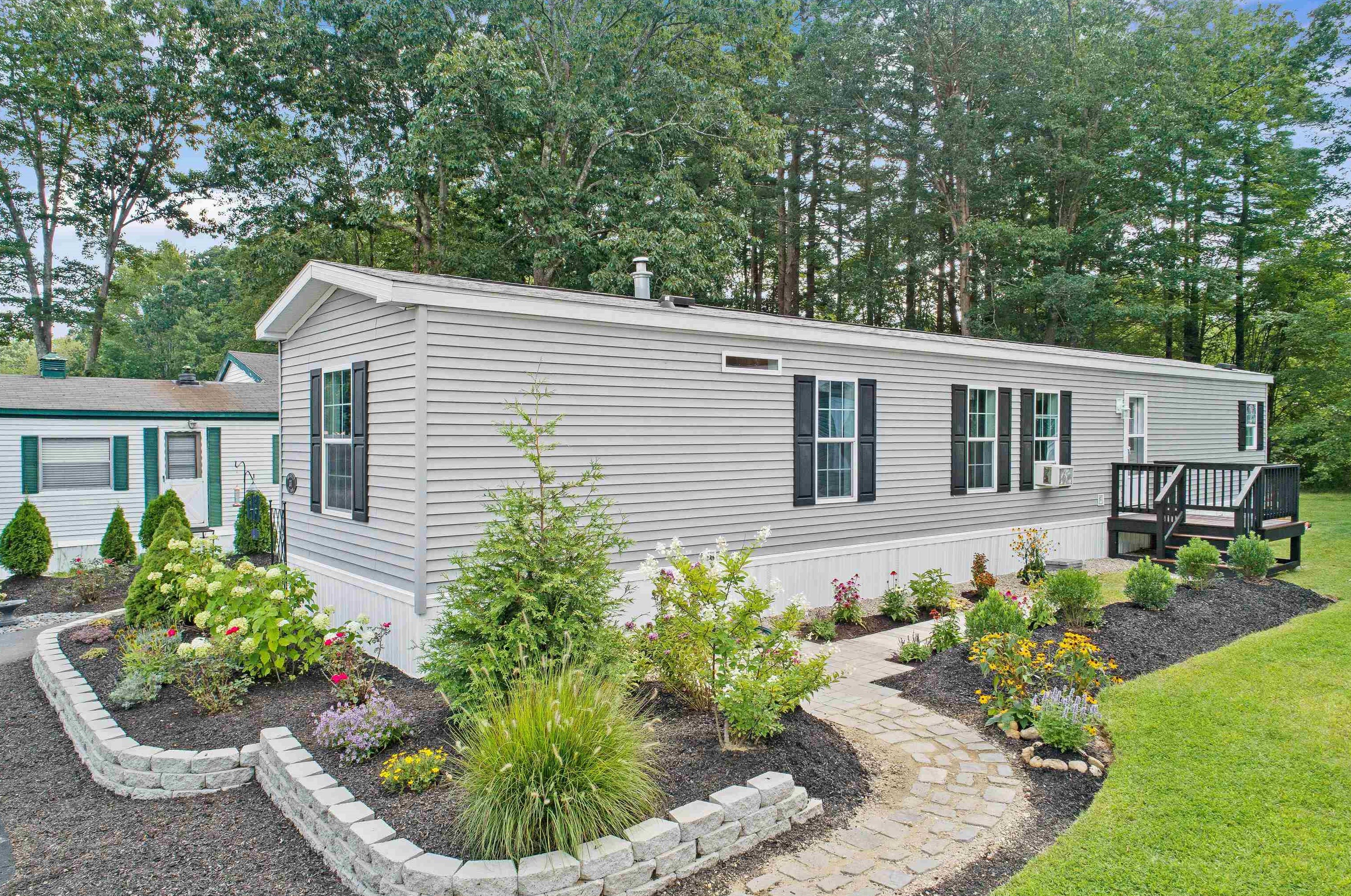 331 Sherwood Glen, Somersworth, NH 03878