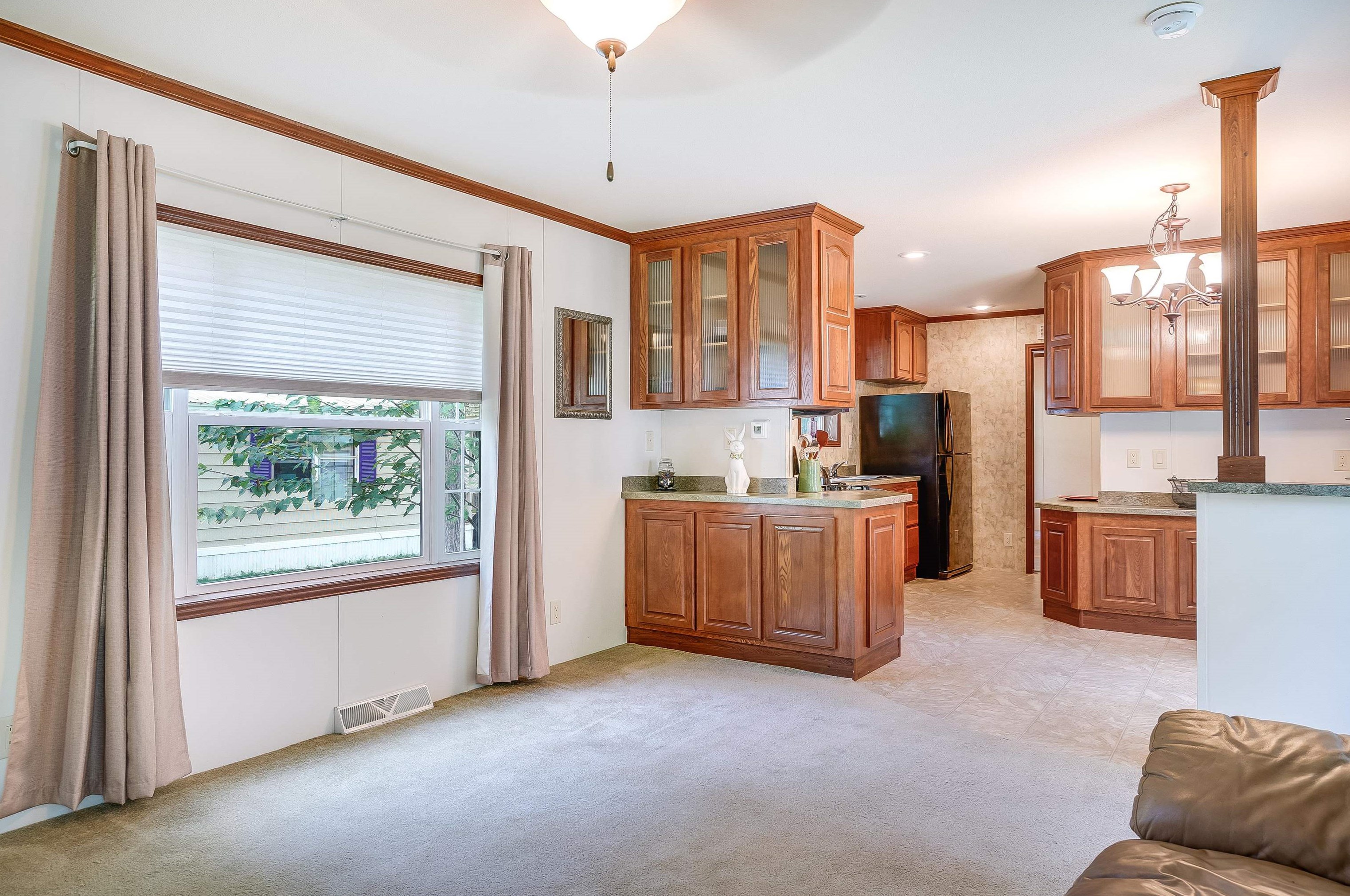 16 Alice Dr, Concord, NH 03303