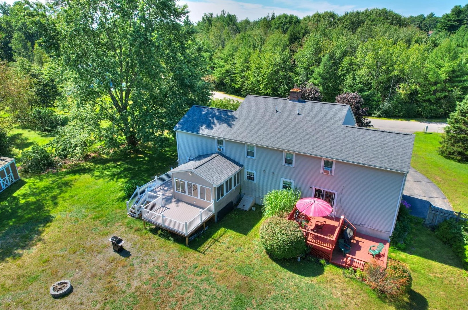 13 Reed St #b, Londonderry, NH 03053