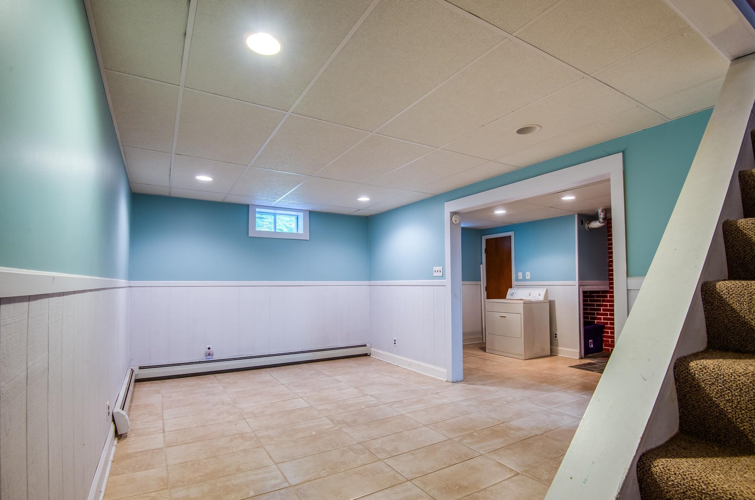 2 Stony Brk Rd, Shelburne NH  03581-1350 exterior