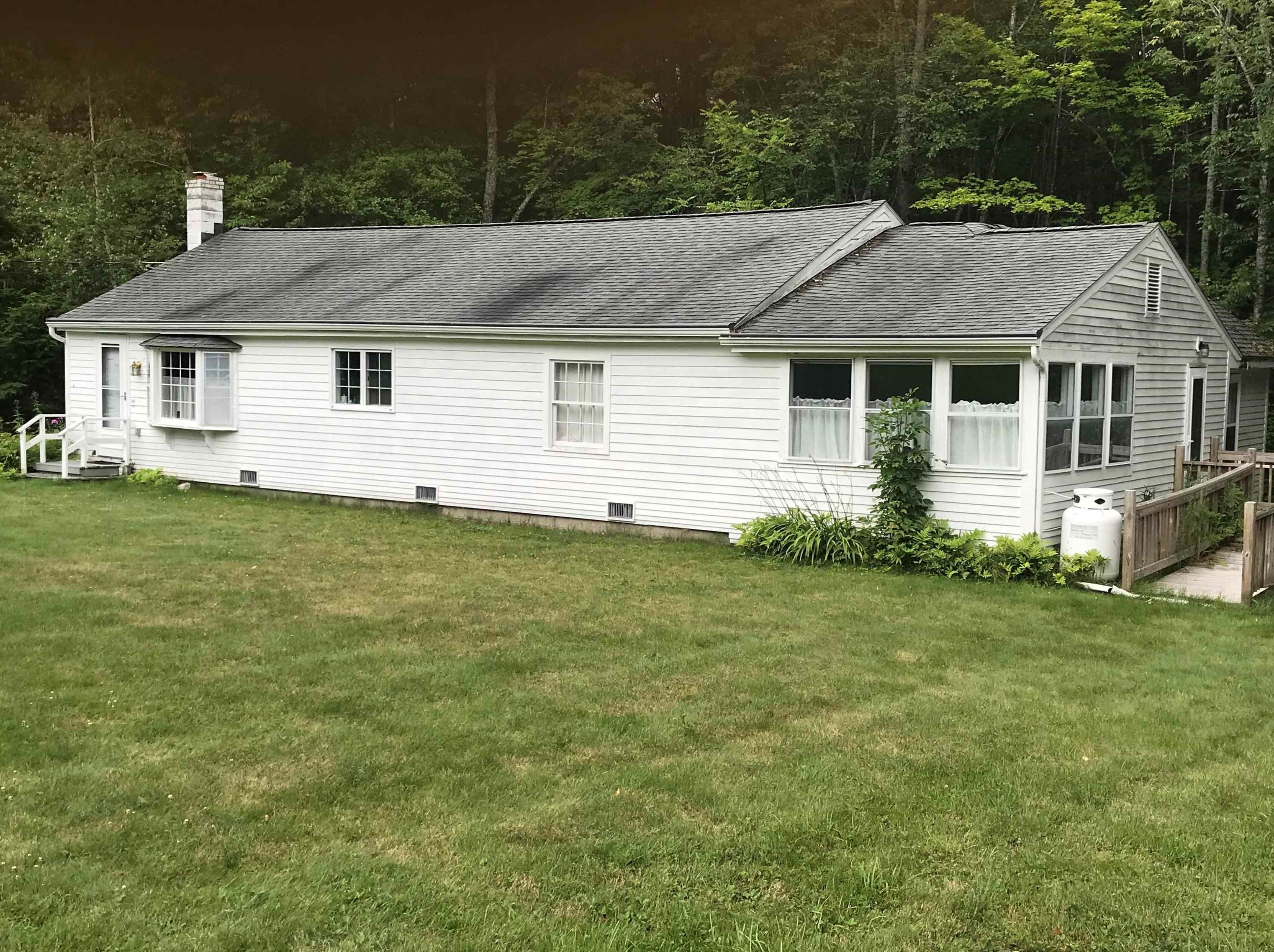 386 Haines Hill Rd, Tuftonboro, NH 03894 exterior