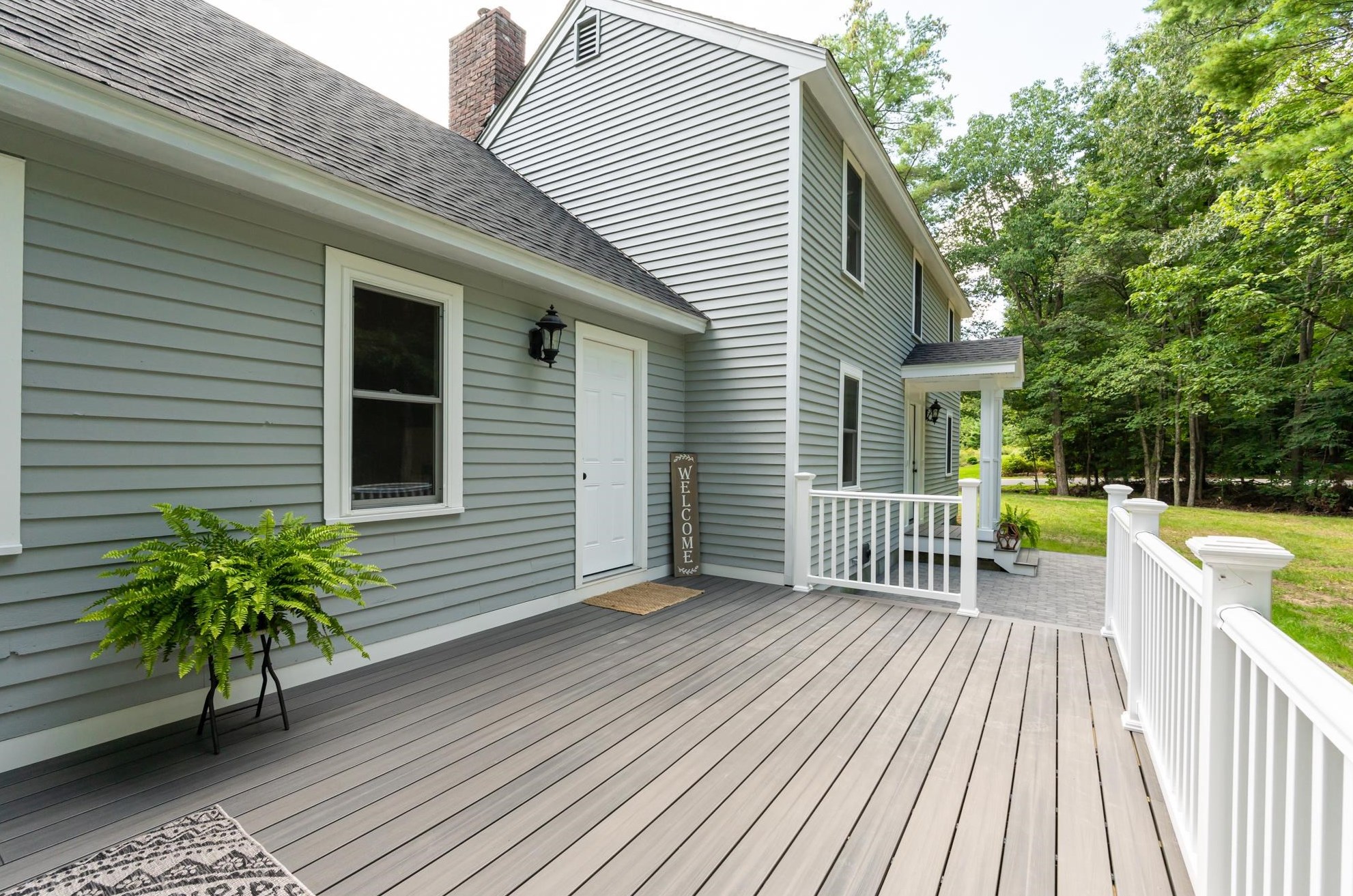 36 Juniper Dr, Amherst, NH 03031