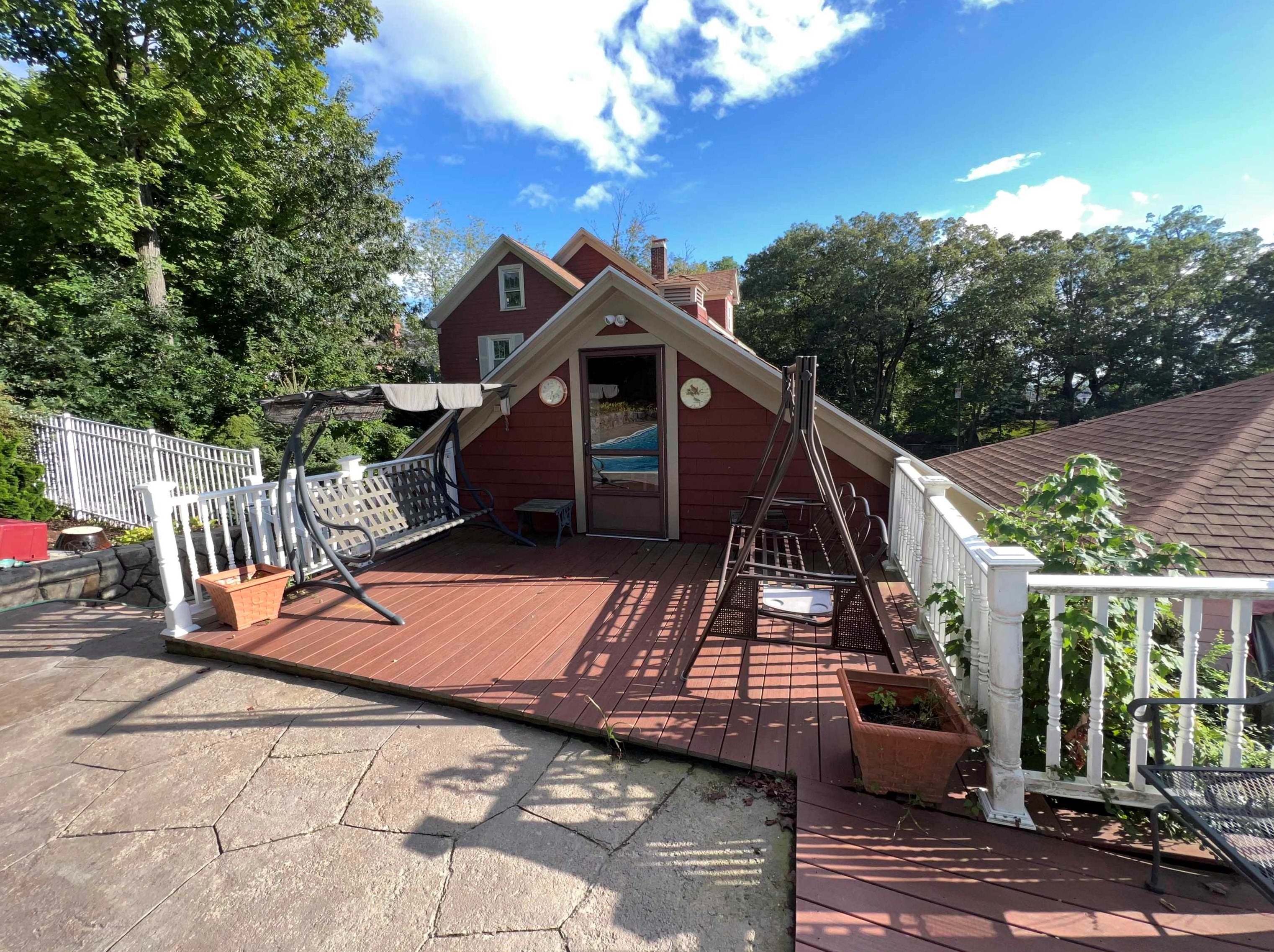 526 Amherst St, Manchester NH 03104-5083 exterior