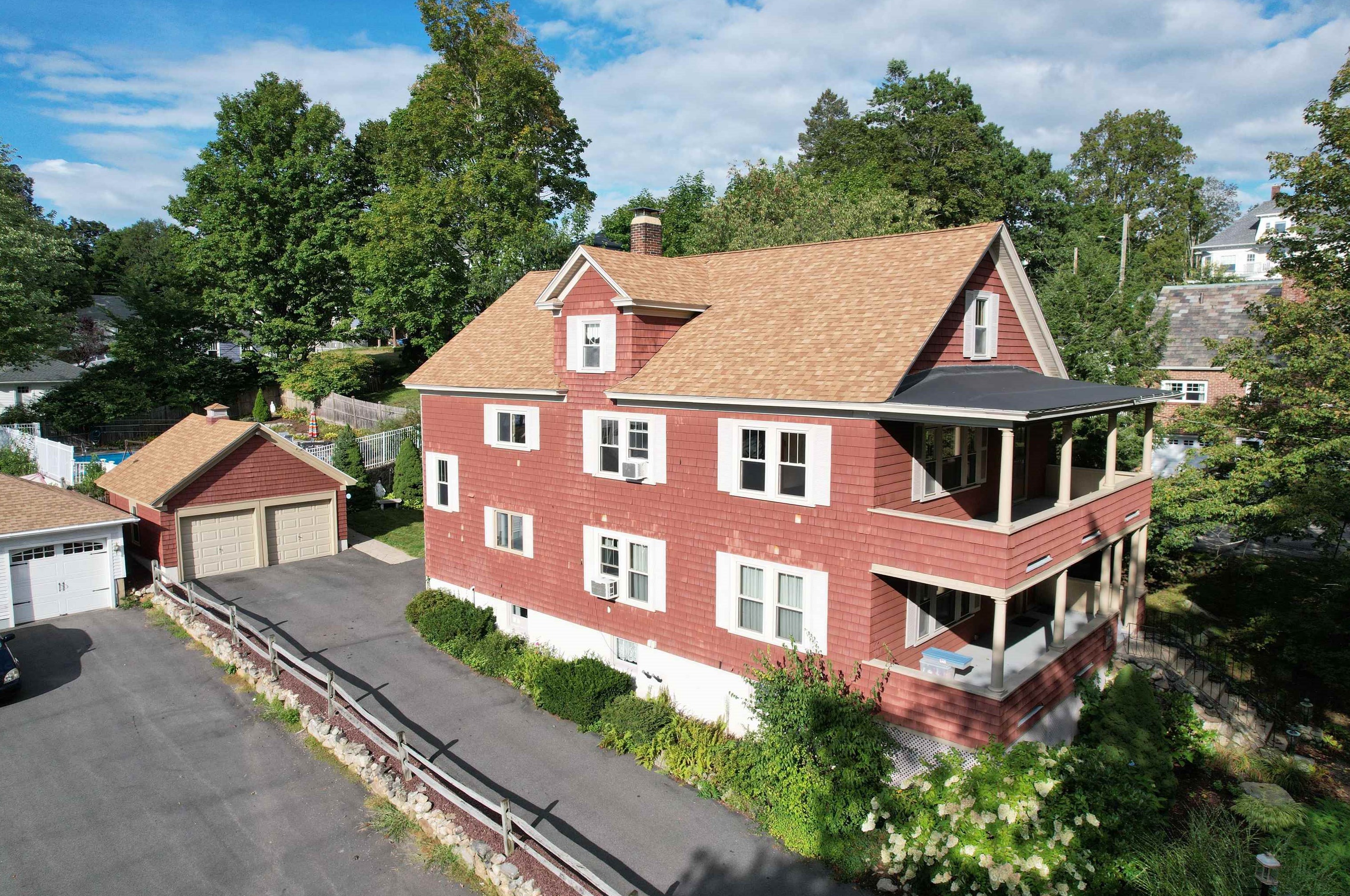 526 Amherst St, Manchester, NH 03104-5205