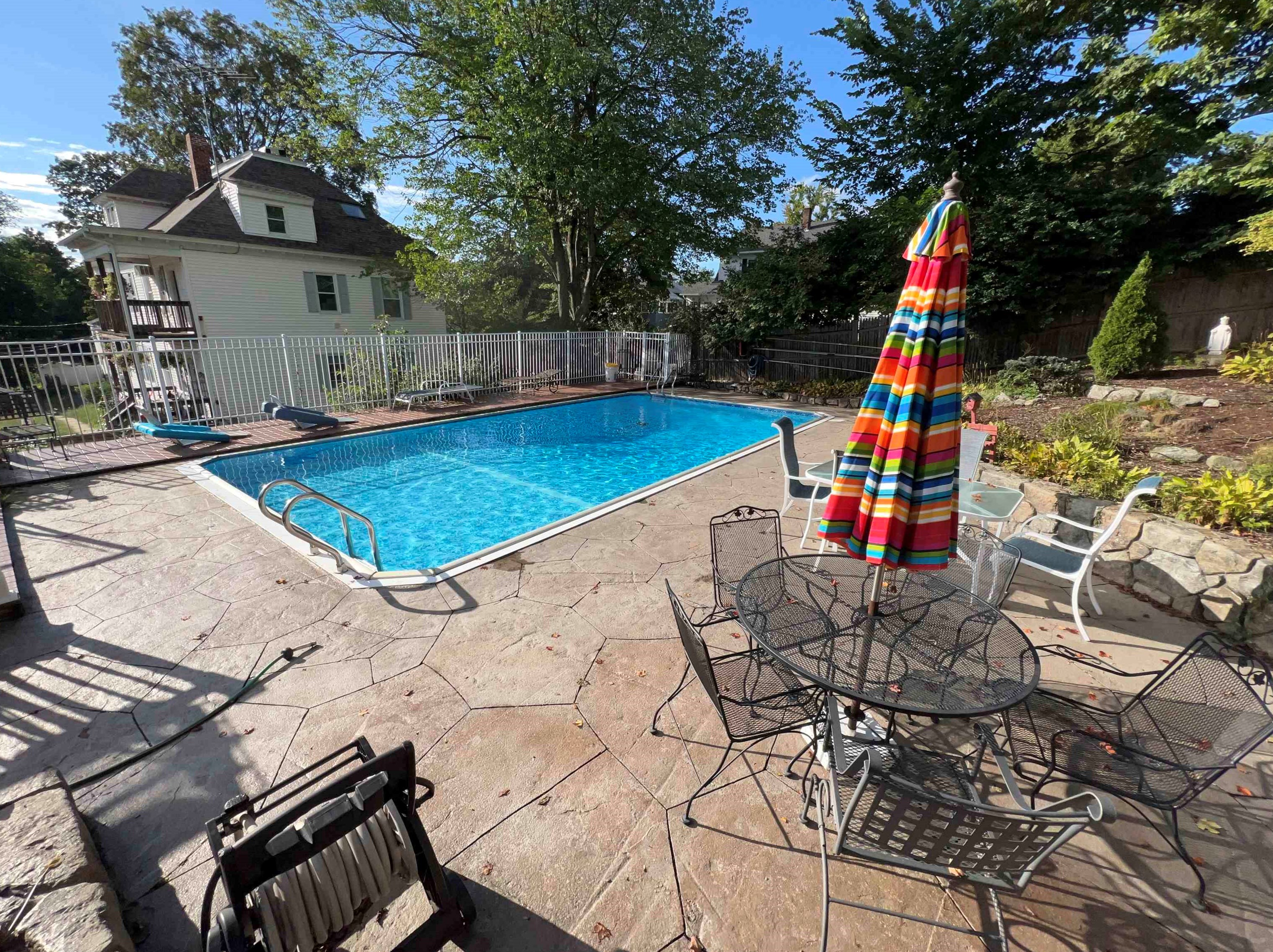 526 Amherst St, Manchester NH 03104-5083 exterior