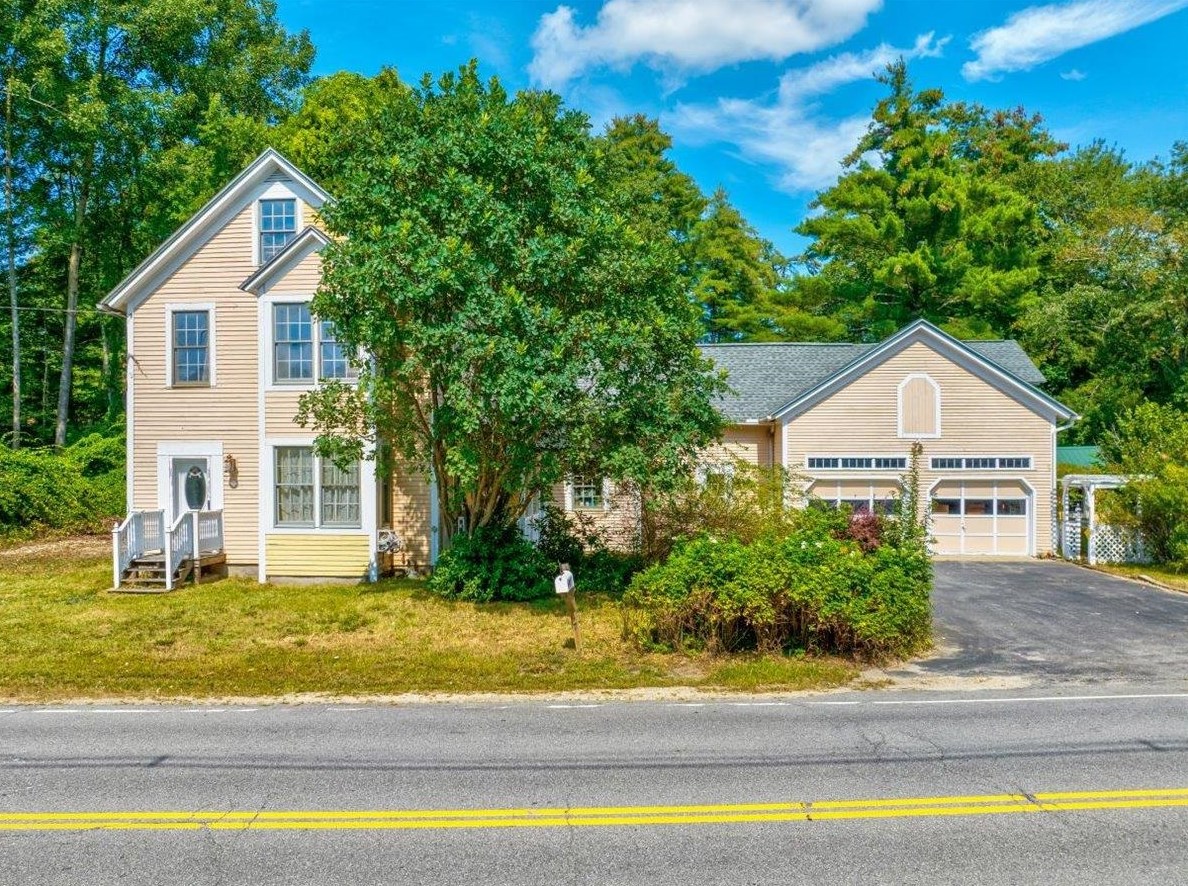 47 Main St, New Durham, NH 03855