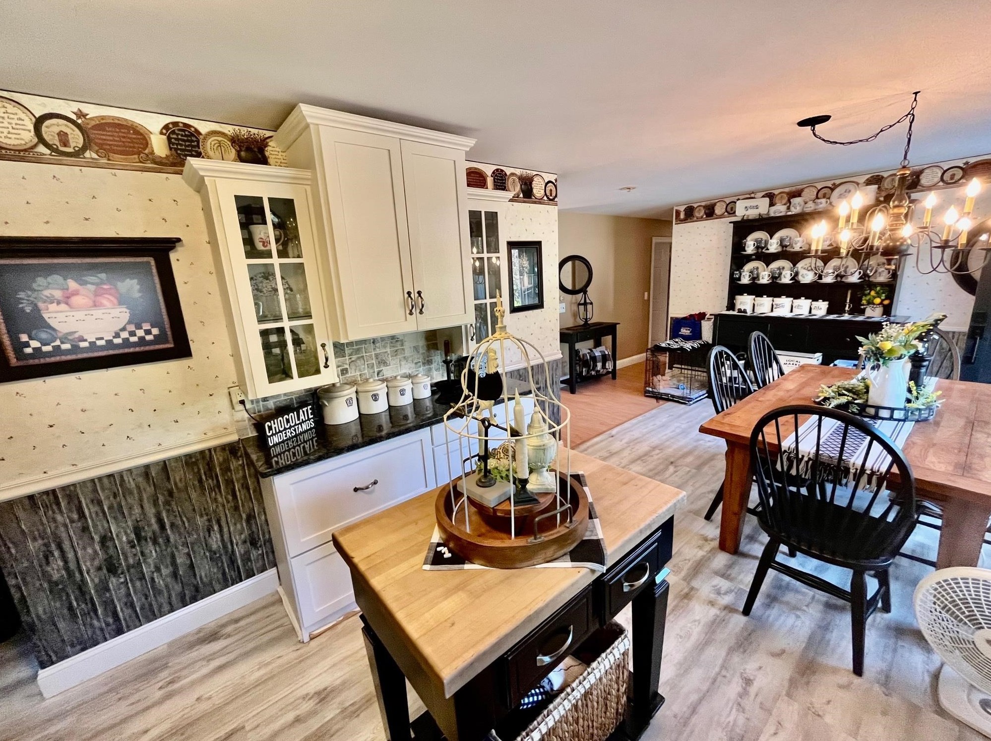 74 Main St, Plaistow NH 03865-3034 exterior