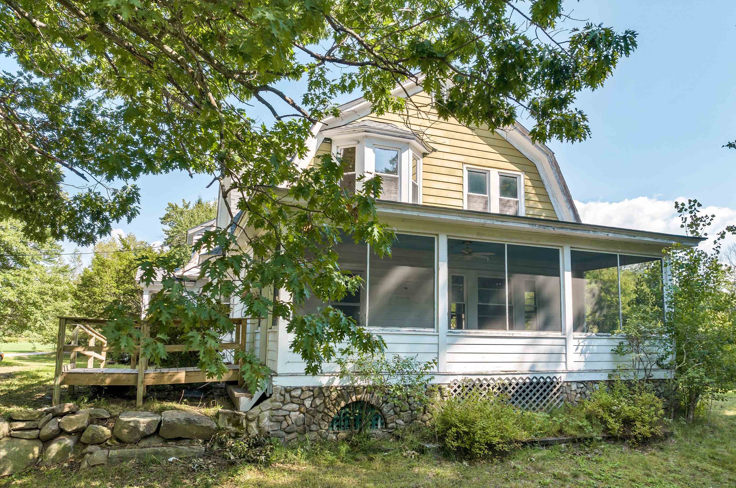 245 Governor Wentworth Hwy, Tuftonboro, NH 03853