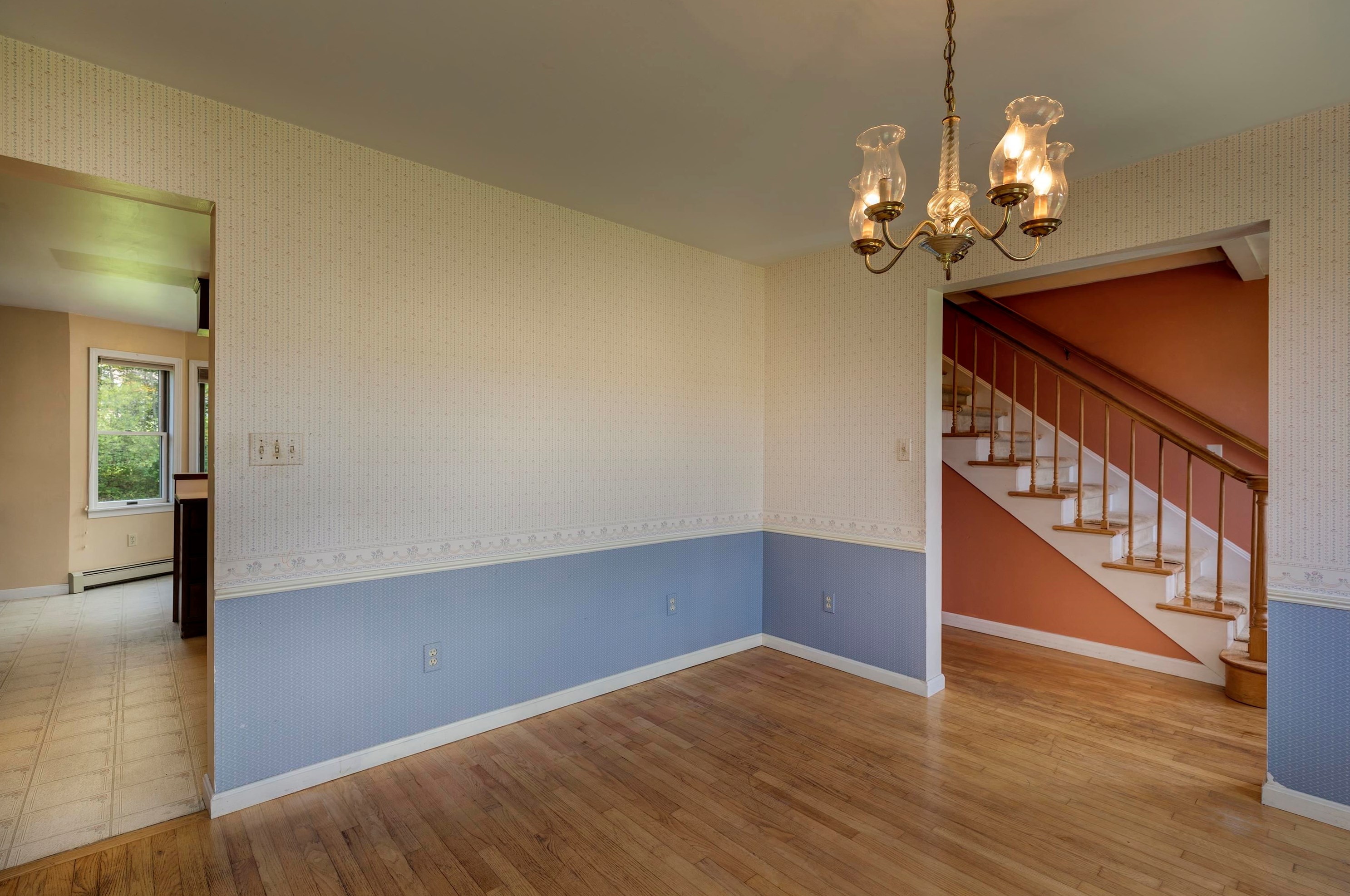 463 Meriden Rd, Lebanon NH  03766-2402 exterior