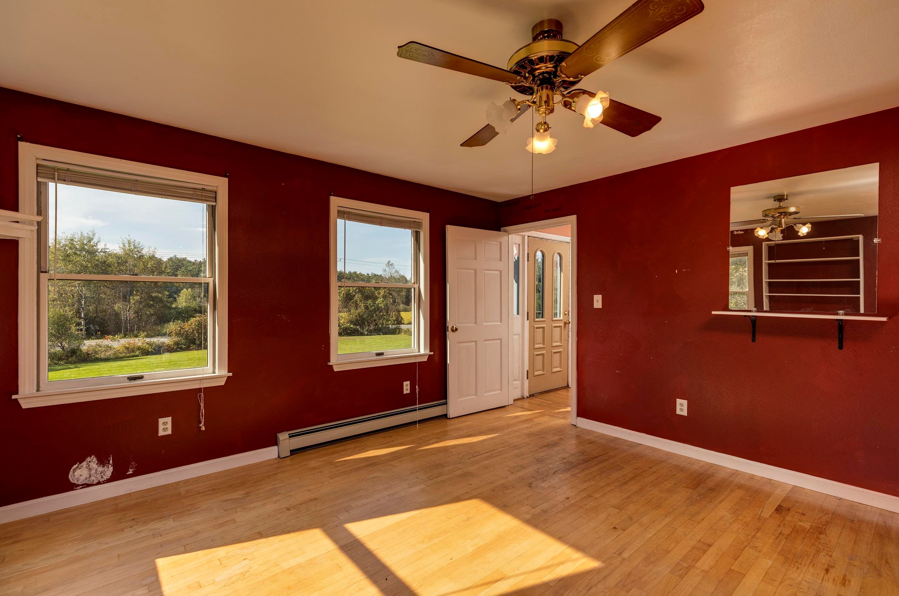 463 Meriden Rd, Lebanon NH  03766-2402 exterior