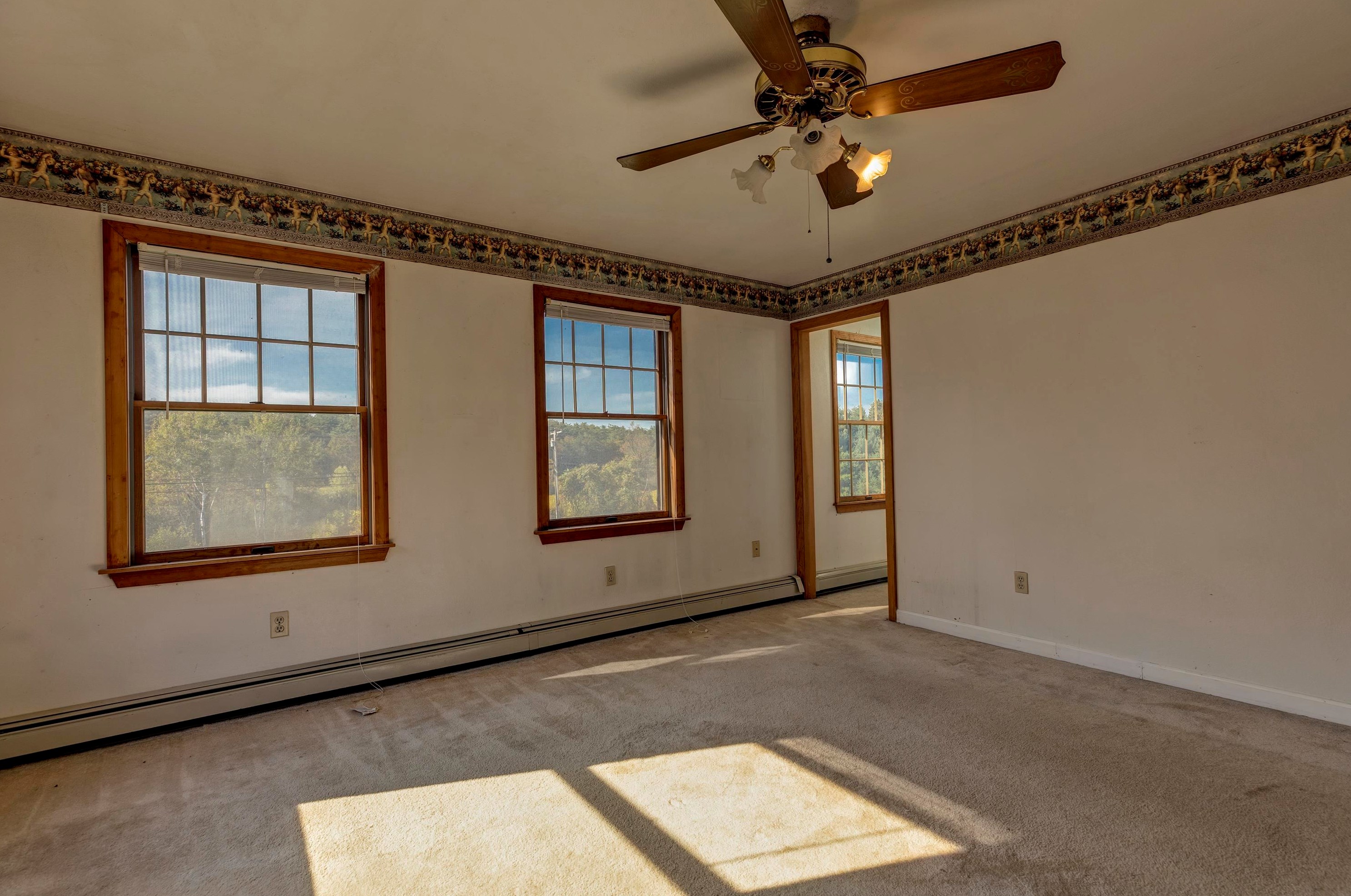 463 Meriden Rd, Lebanon NH  03766-2402 exterior