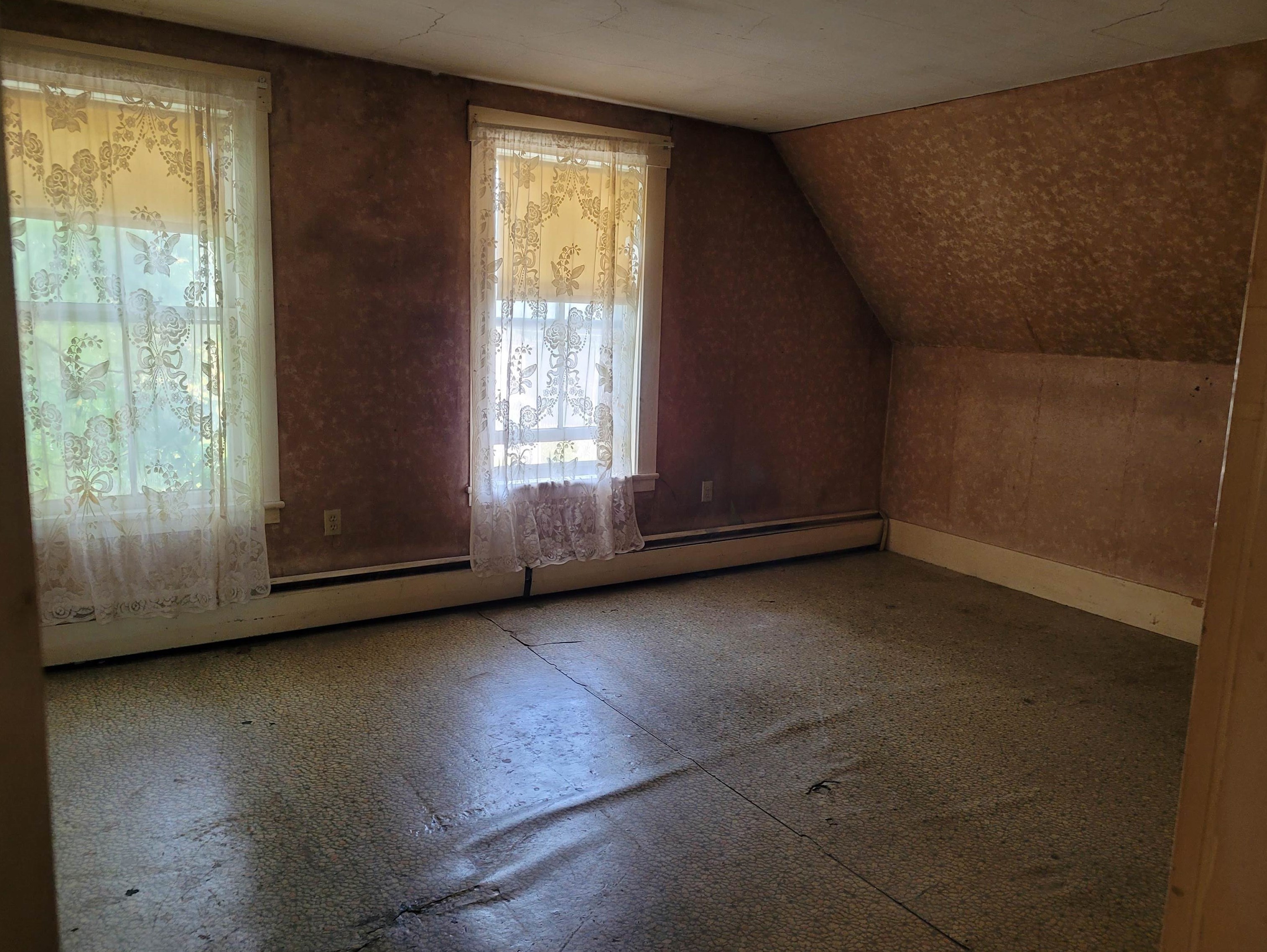 75 Highland St, Bridgewater NH 03264-3601 exterior