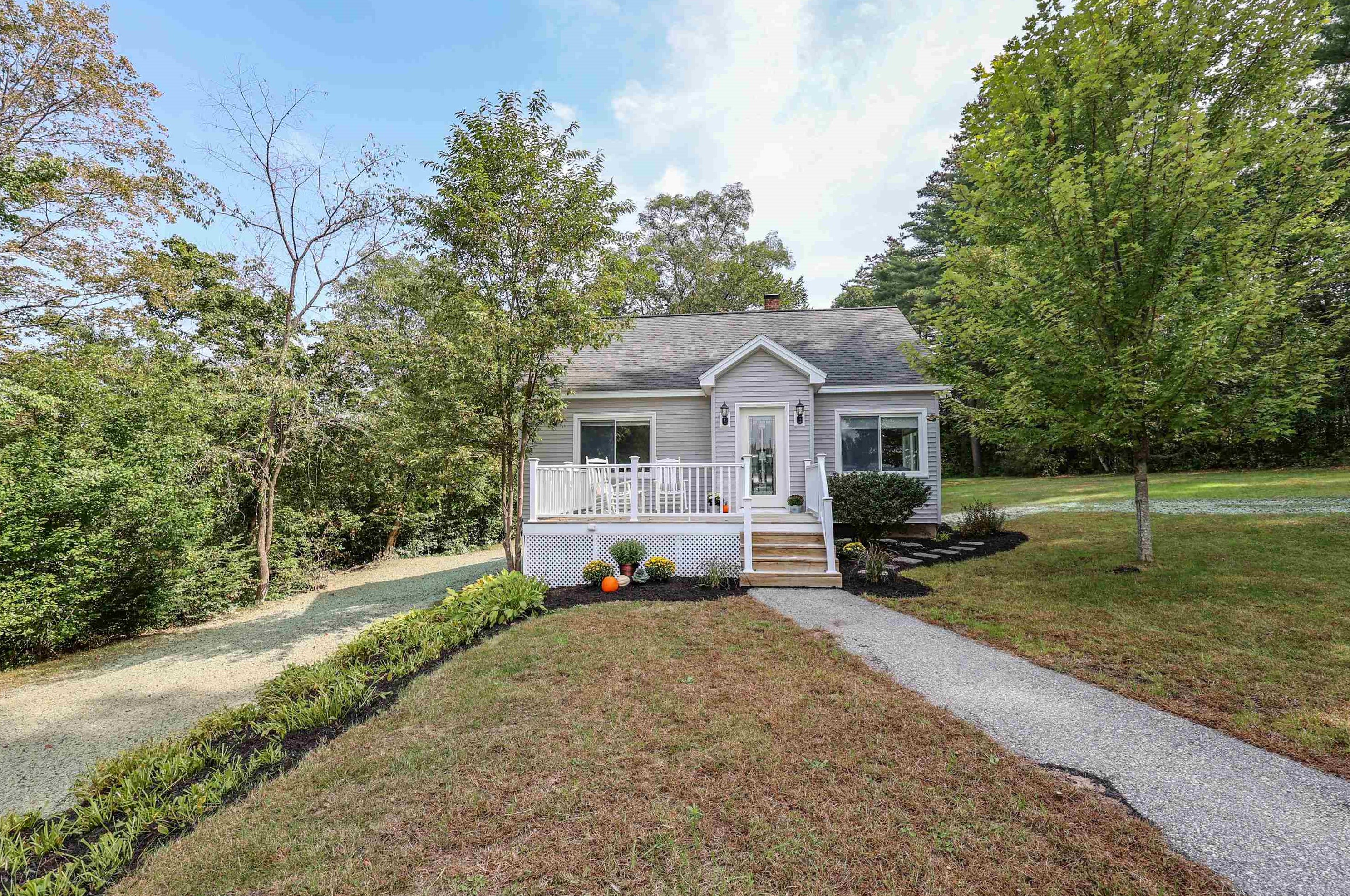 1371 River Rd, Manchester, NH 03104