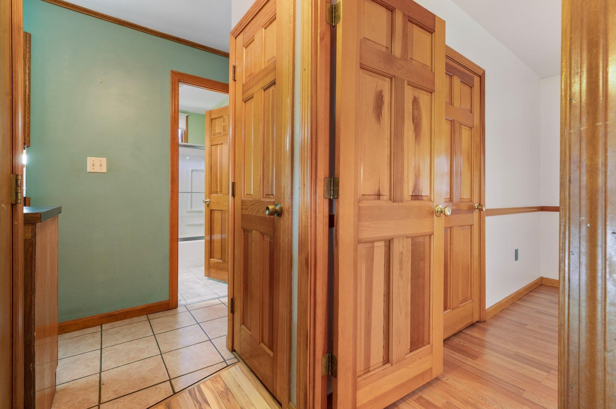 12 Bambi Trl, Merrimack NH  03054-2963 exterior