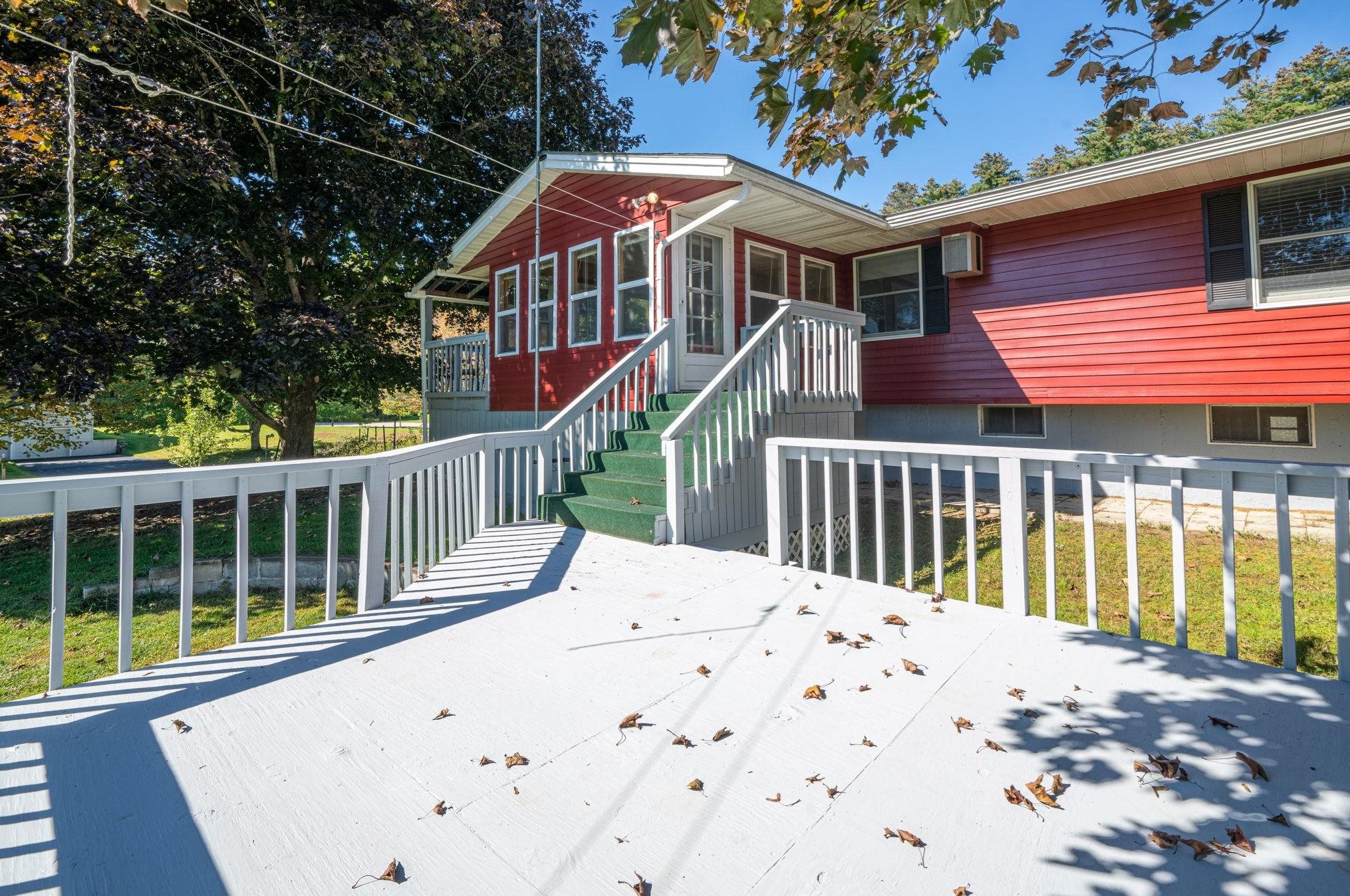 12 Bambi Trl, Merrimack NH  03054-2963 exterior