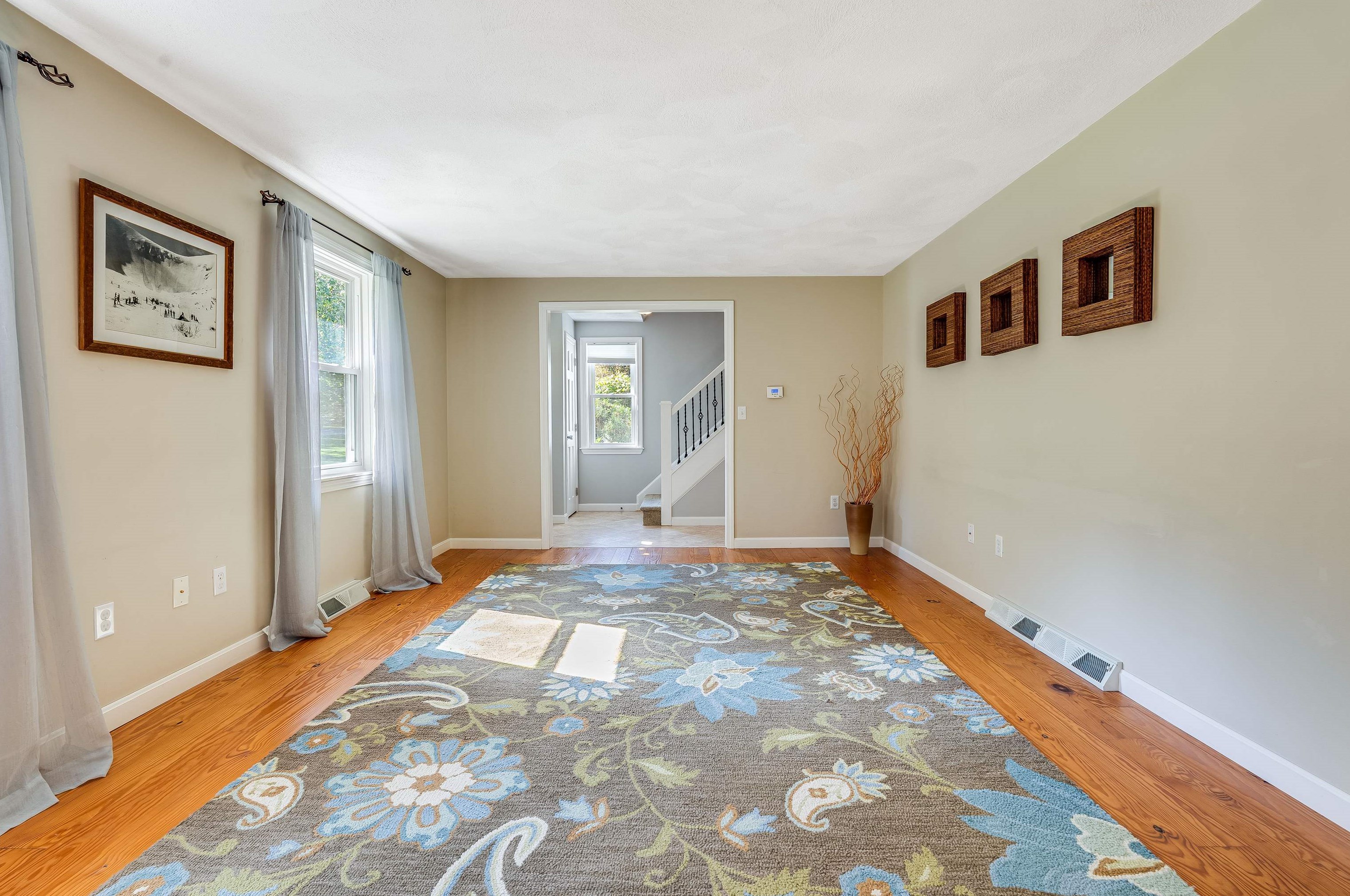 20 French Ct, Merrimack NH 03054-2400 exterior