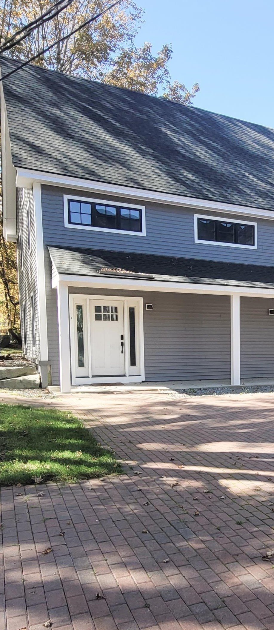 56 E Maple St, Hopkinton, NH 03229