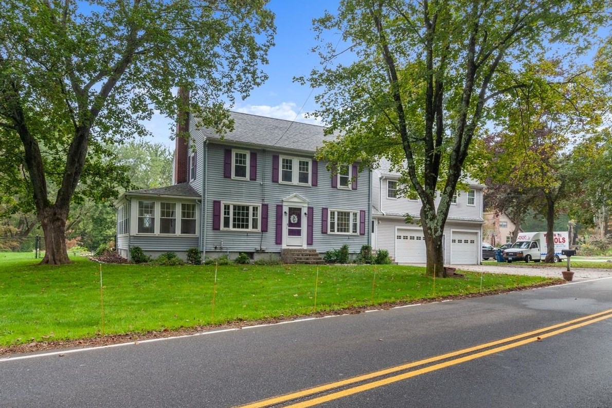 4 Forrest St, Plaistow, NH 03865