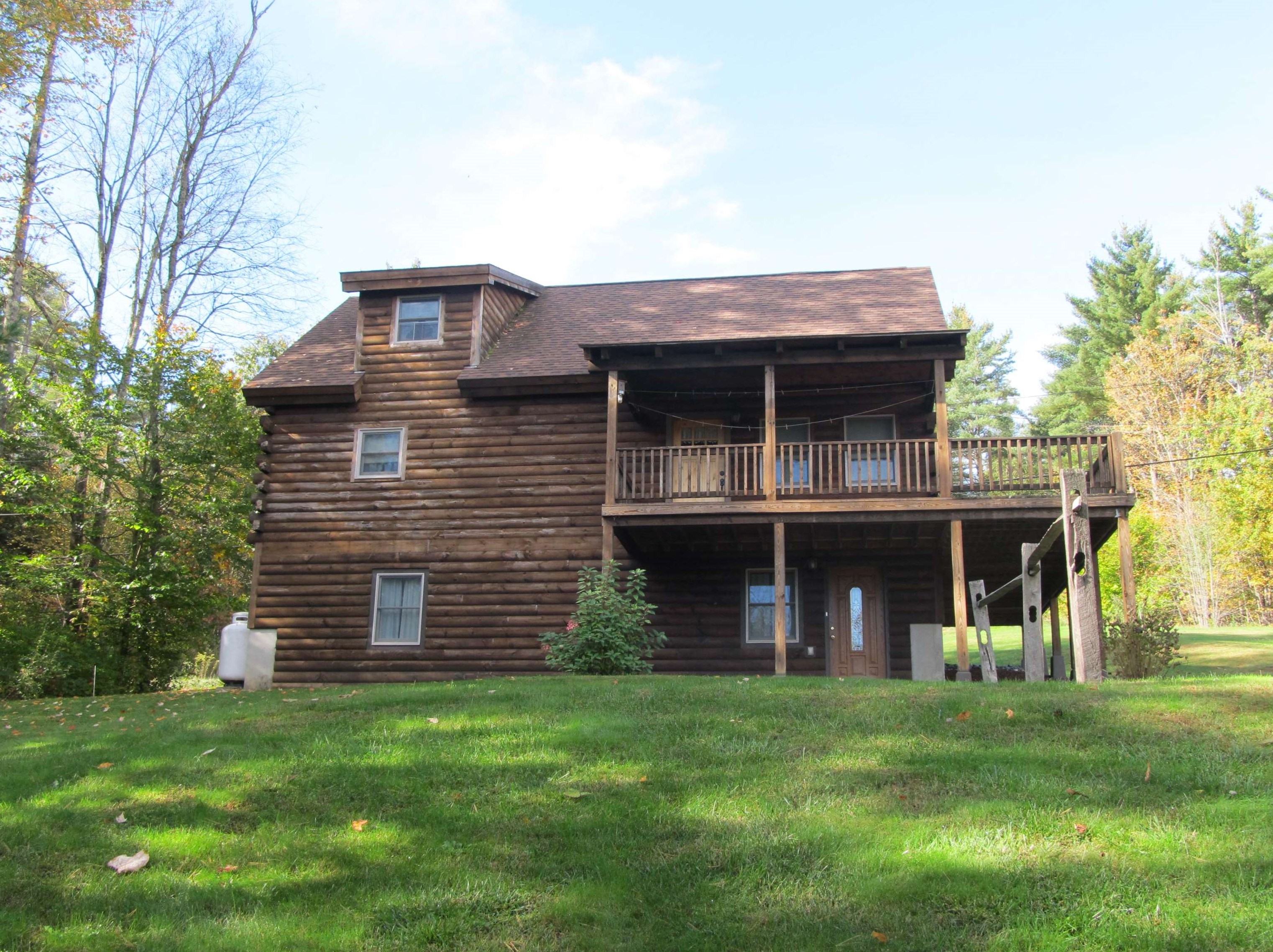 393 Calavant Hill Rd, Unity, NH 03603