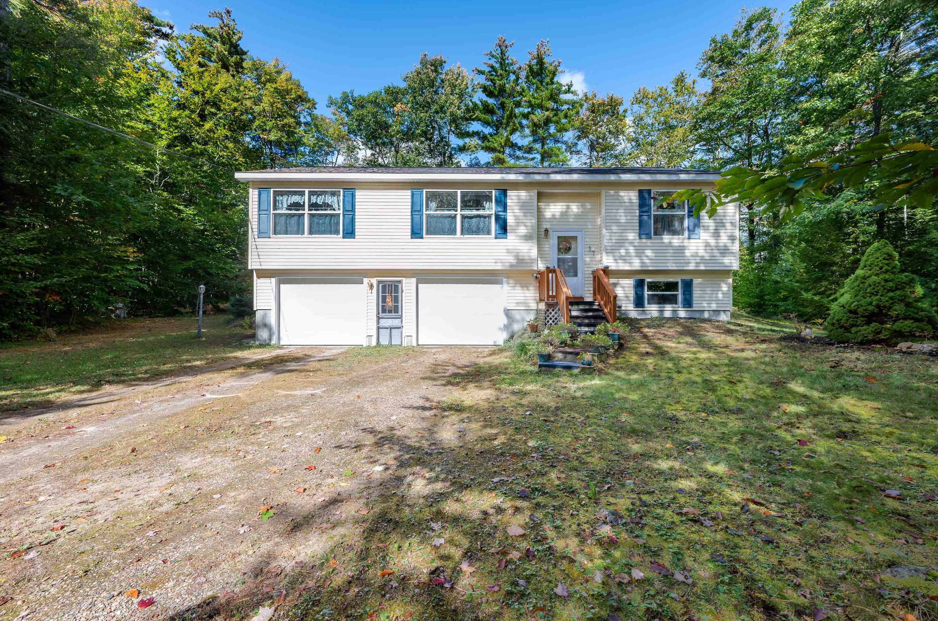 17 Spruce Rd, Wakefield, NH 03887