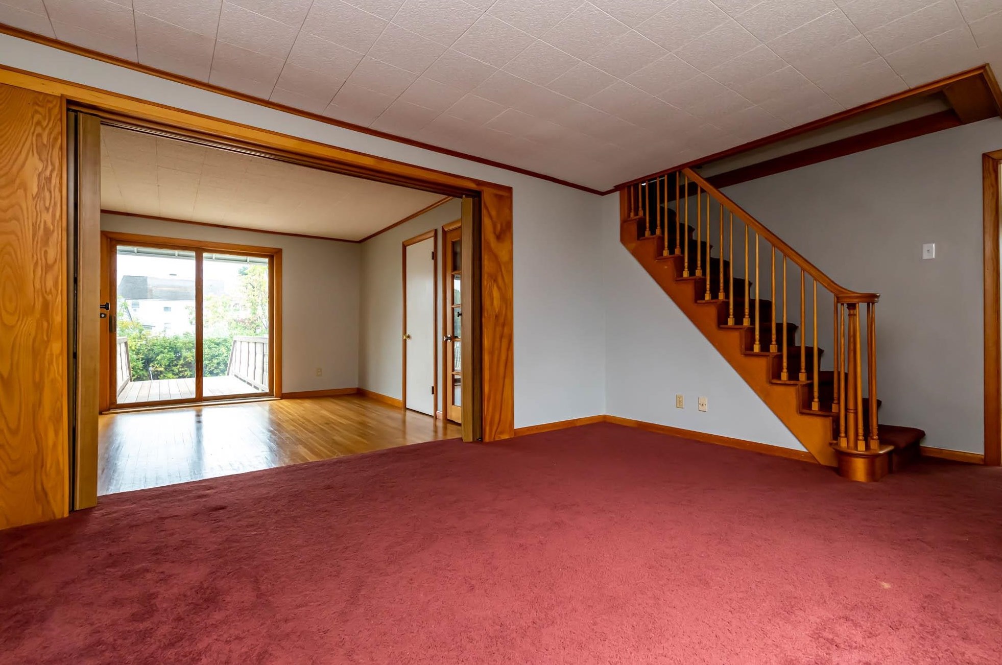 222 Brunelle Ave, Manchester NH  03103-4633 exterior