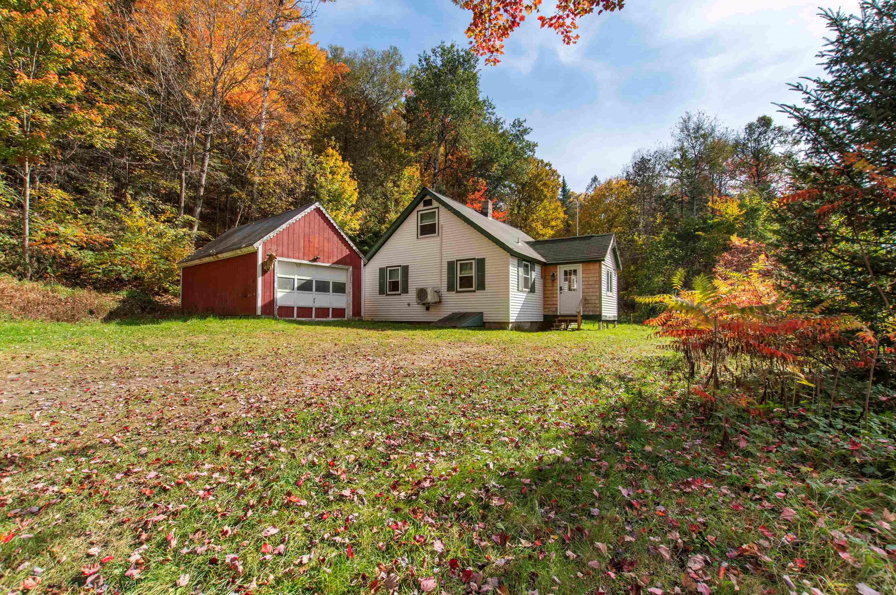 185 Fish Pond Rd, Columbia, NH 03576