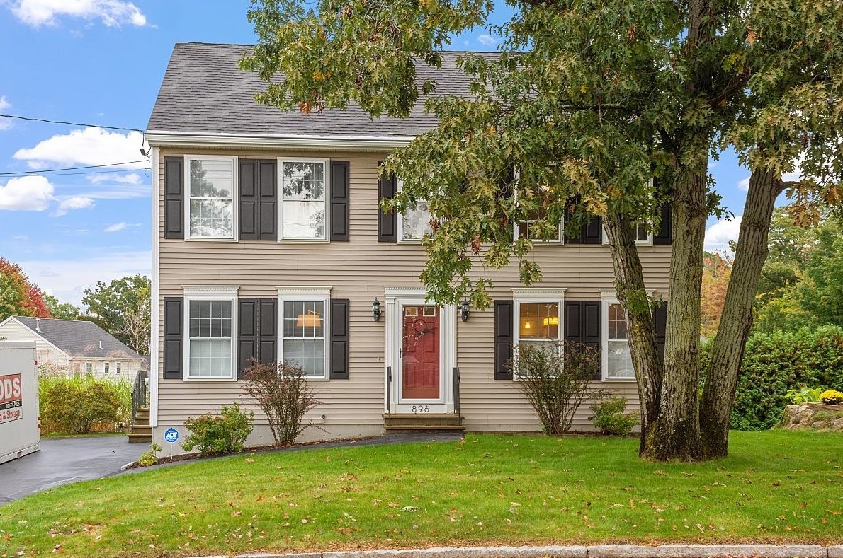 896 Beech St, Manchester, NH 03103 exterior
