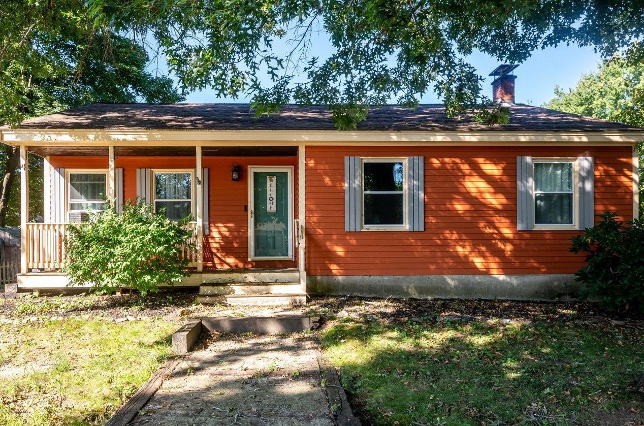 4 East St, Somersworth, NH 03878