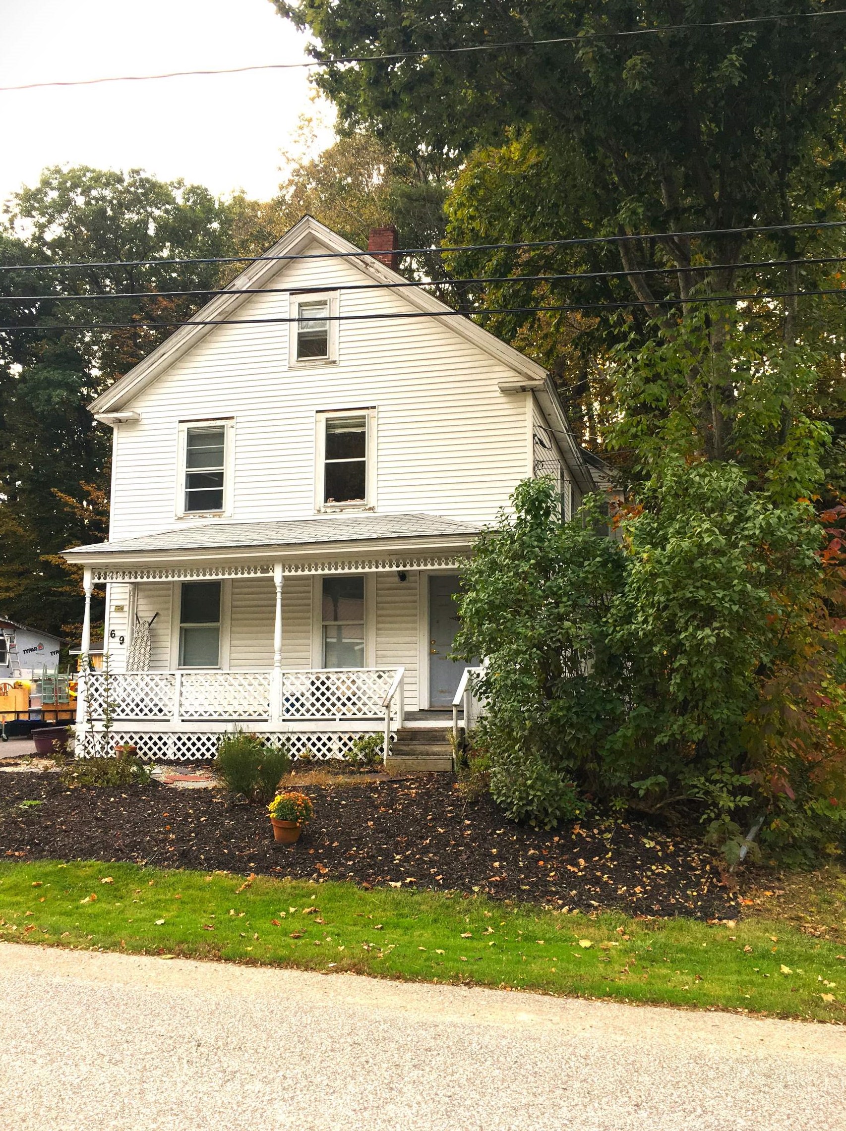 69 Valley St, Laconia, NH 03246