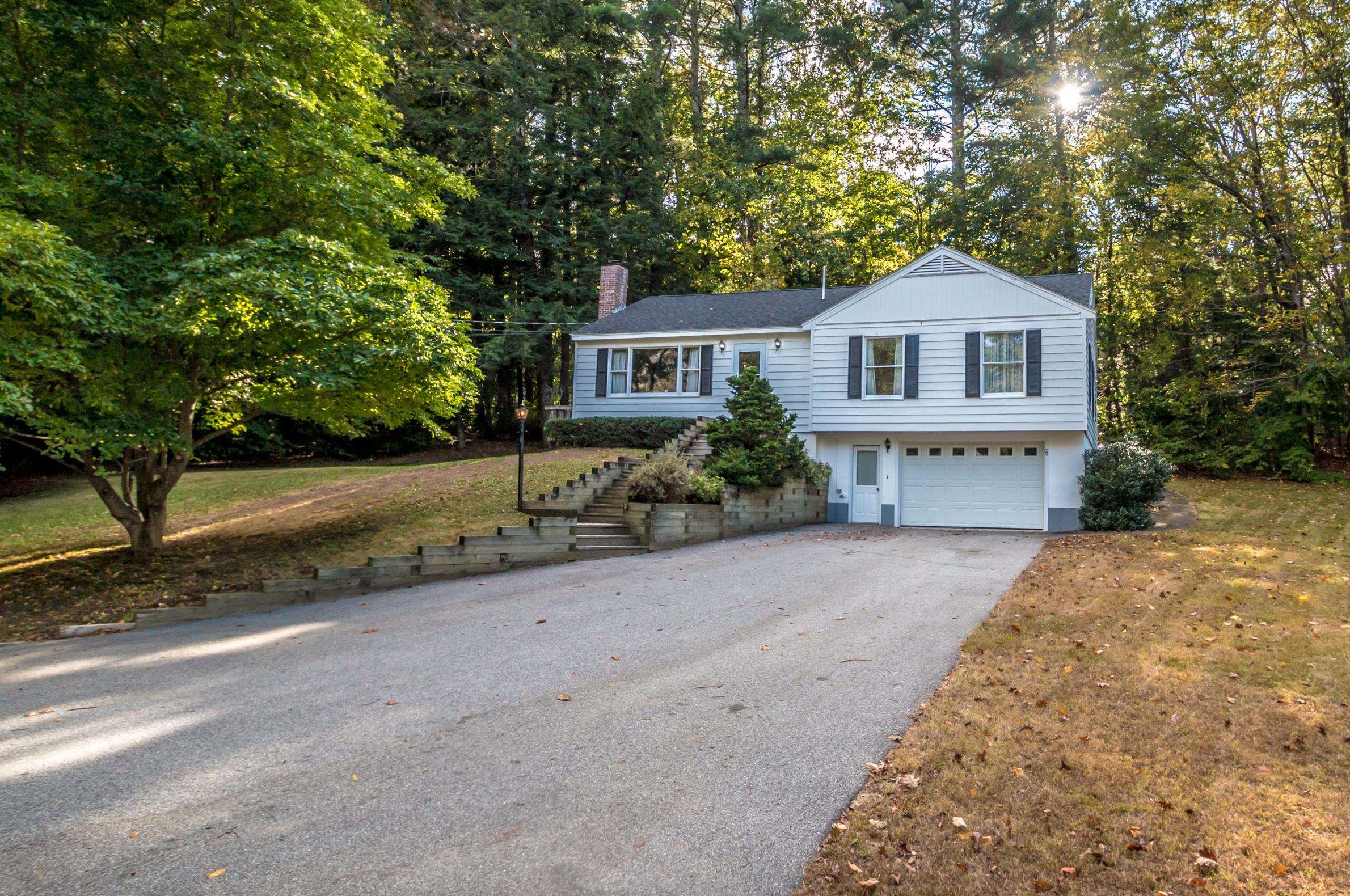 76 Merrill Dr, Hales Location, NH 03860