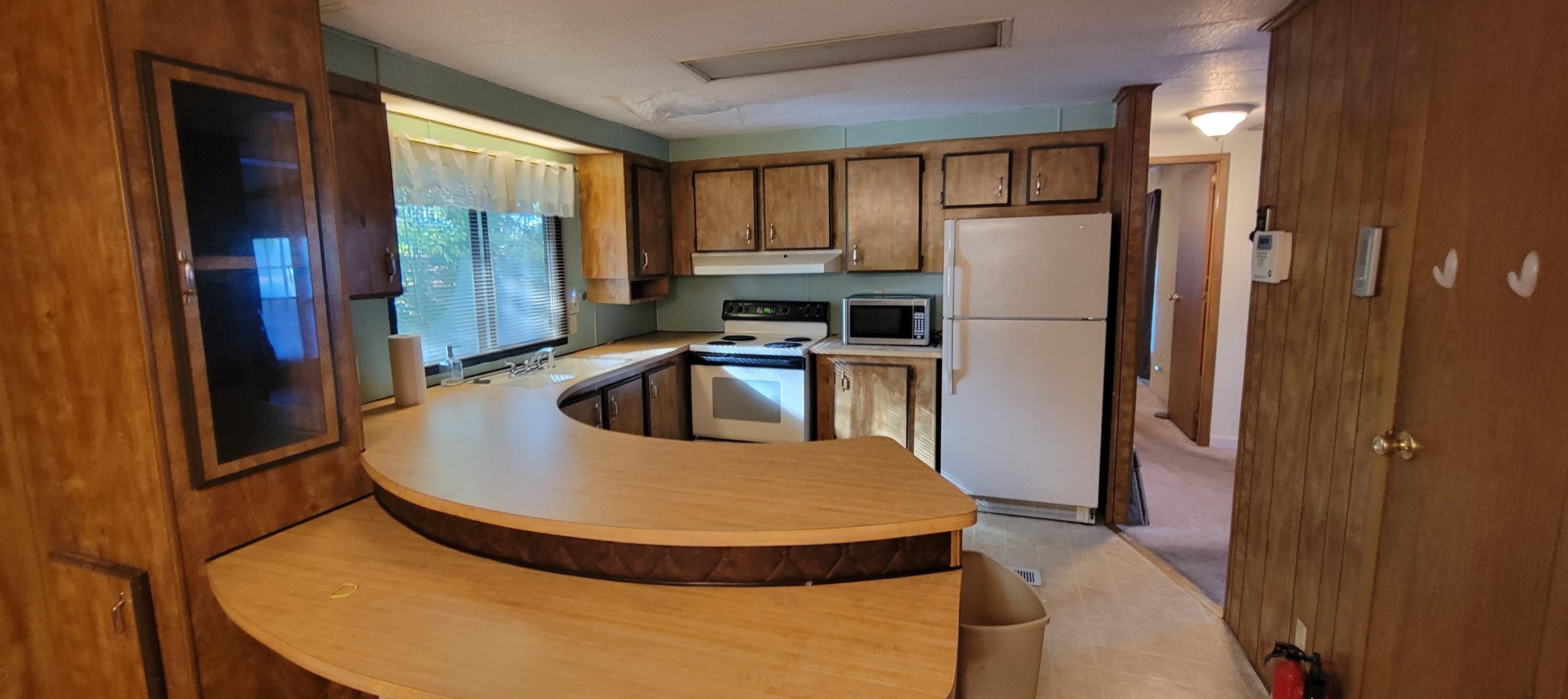 59 Rachael Cir, Goffstown, NH 03045