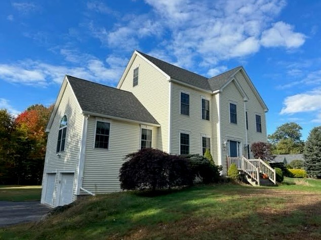 155 Winkley Farm Ln, Rochester, NH 03867-4268