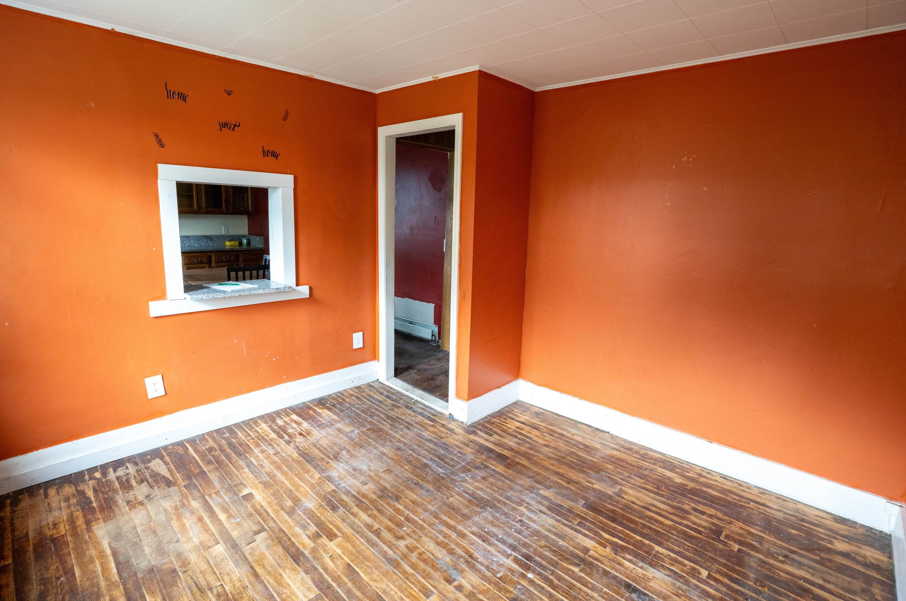 56 Iceland St, Berlin NH  03570-3043 exterior