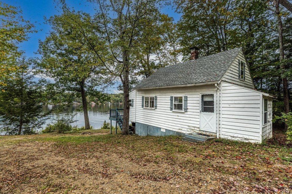 25 Rogier Pl, Nottingham, NH 03290