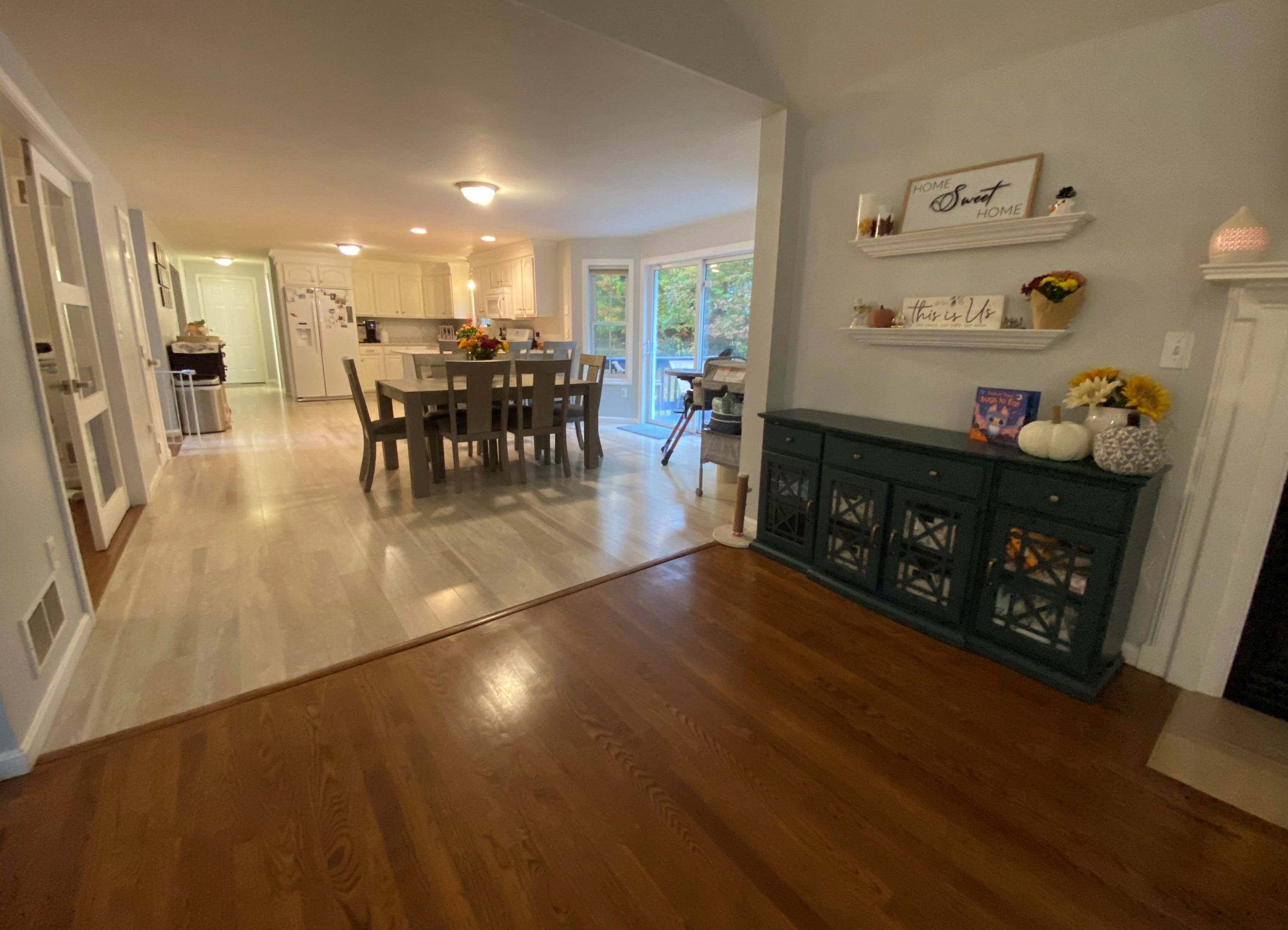 56 Lawrence Rd, Hudson NH  03051-3137 exterior