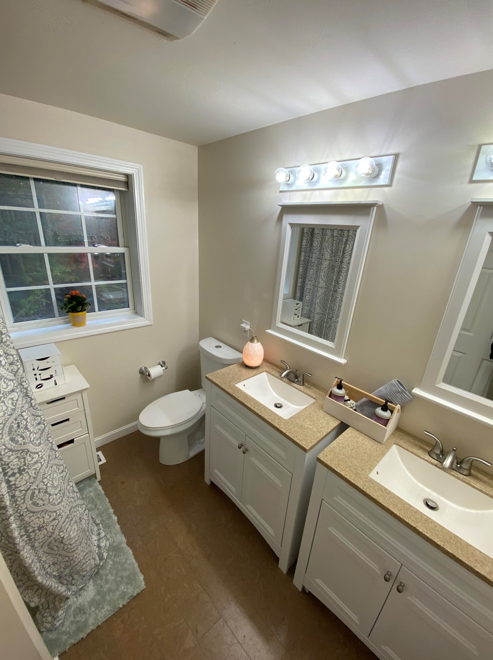 56 Lawrence Rd, Hudson NH  03051-3137 exterior