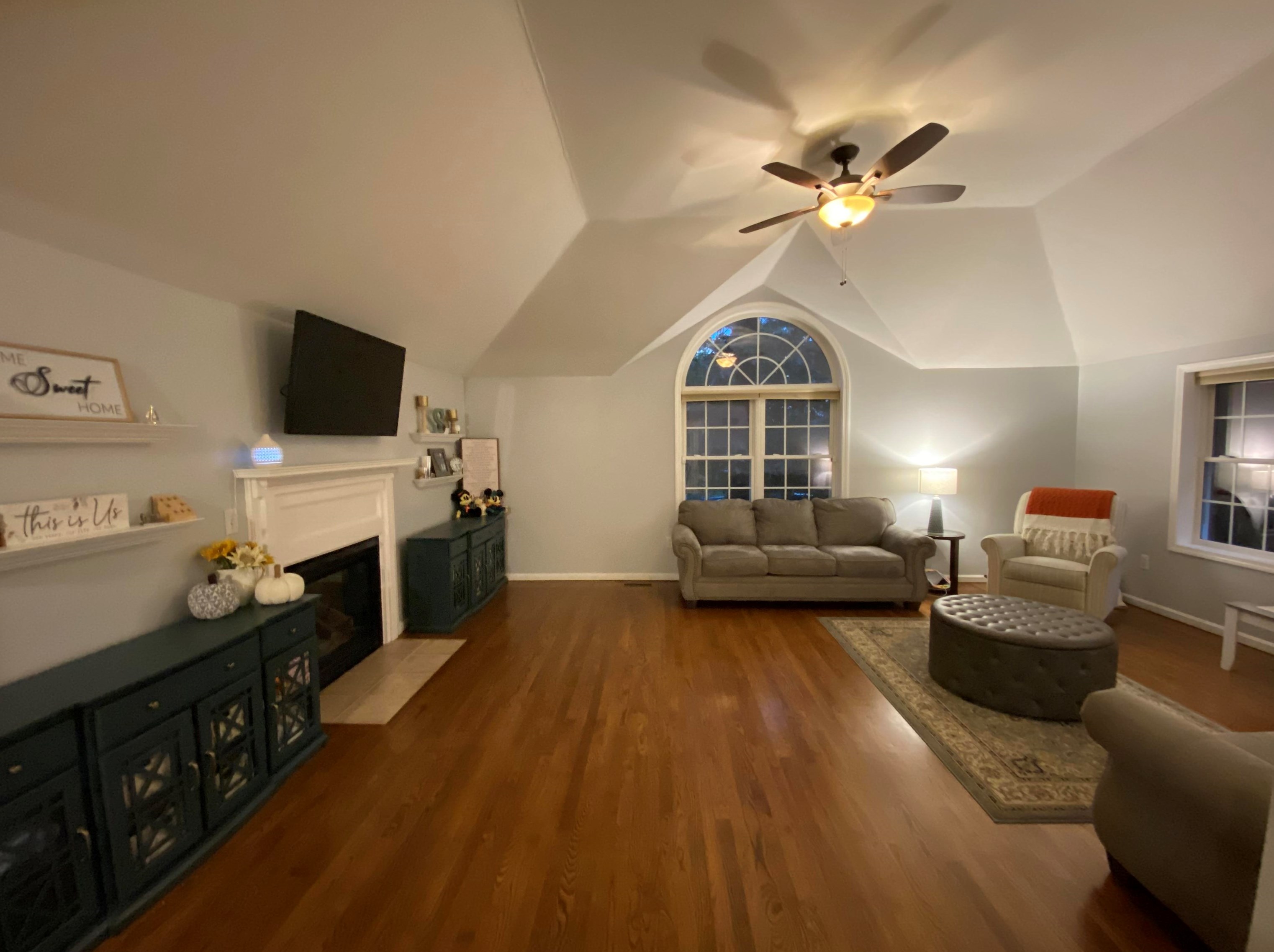 56 Lawrence Rd, Hudson NH  03051-3137 exterior