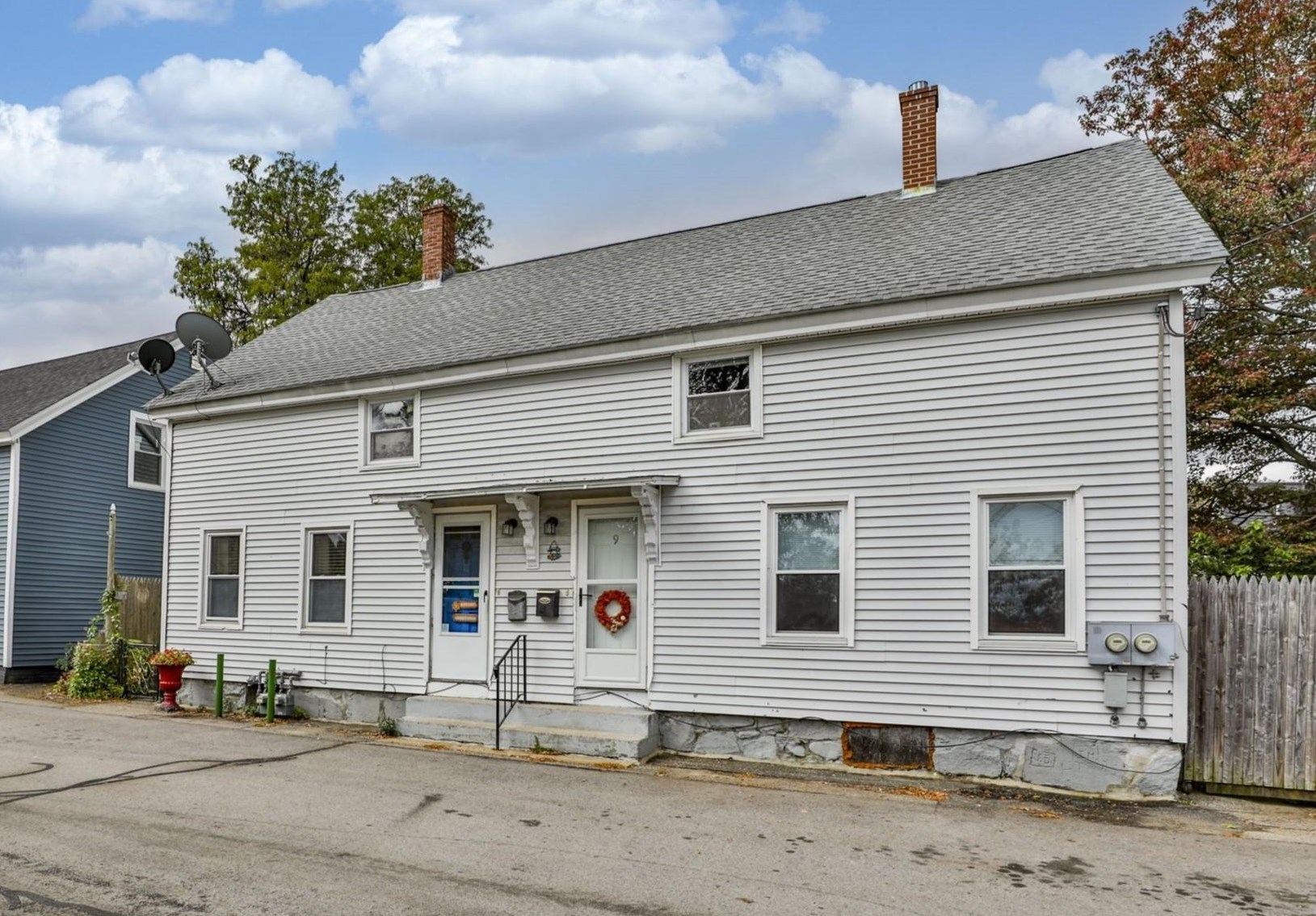 9- 11 Shedds Ave, Nashua, NH 03060