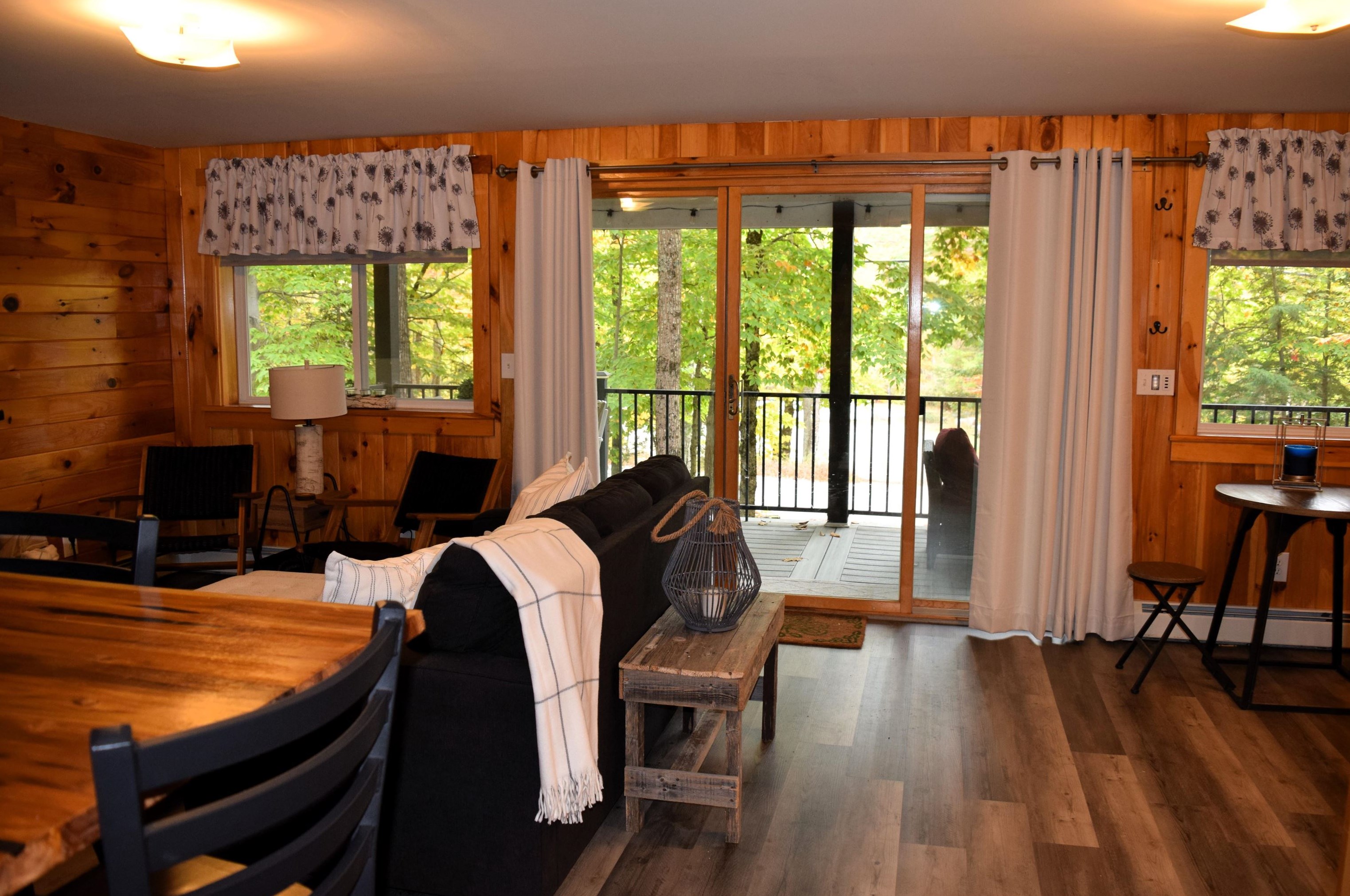 77 Eidelweiss Dr, Madison, NH 03849