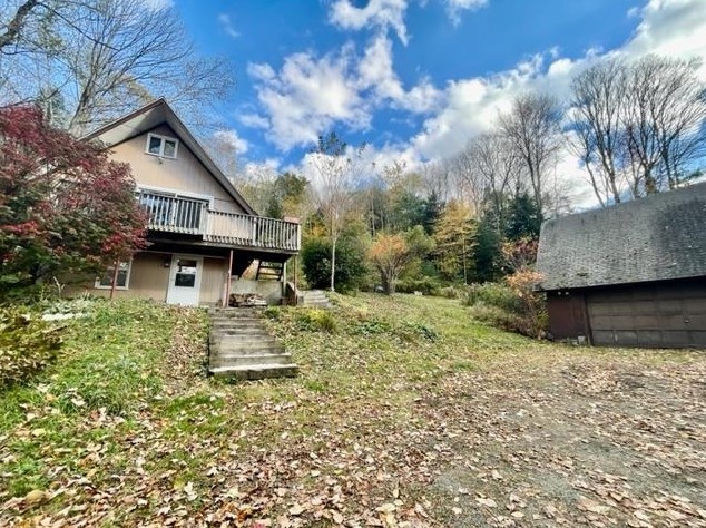 13 Wendell Overlook Rd, Sunapee, NH 03782