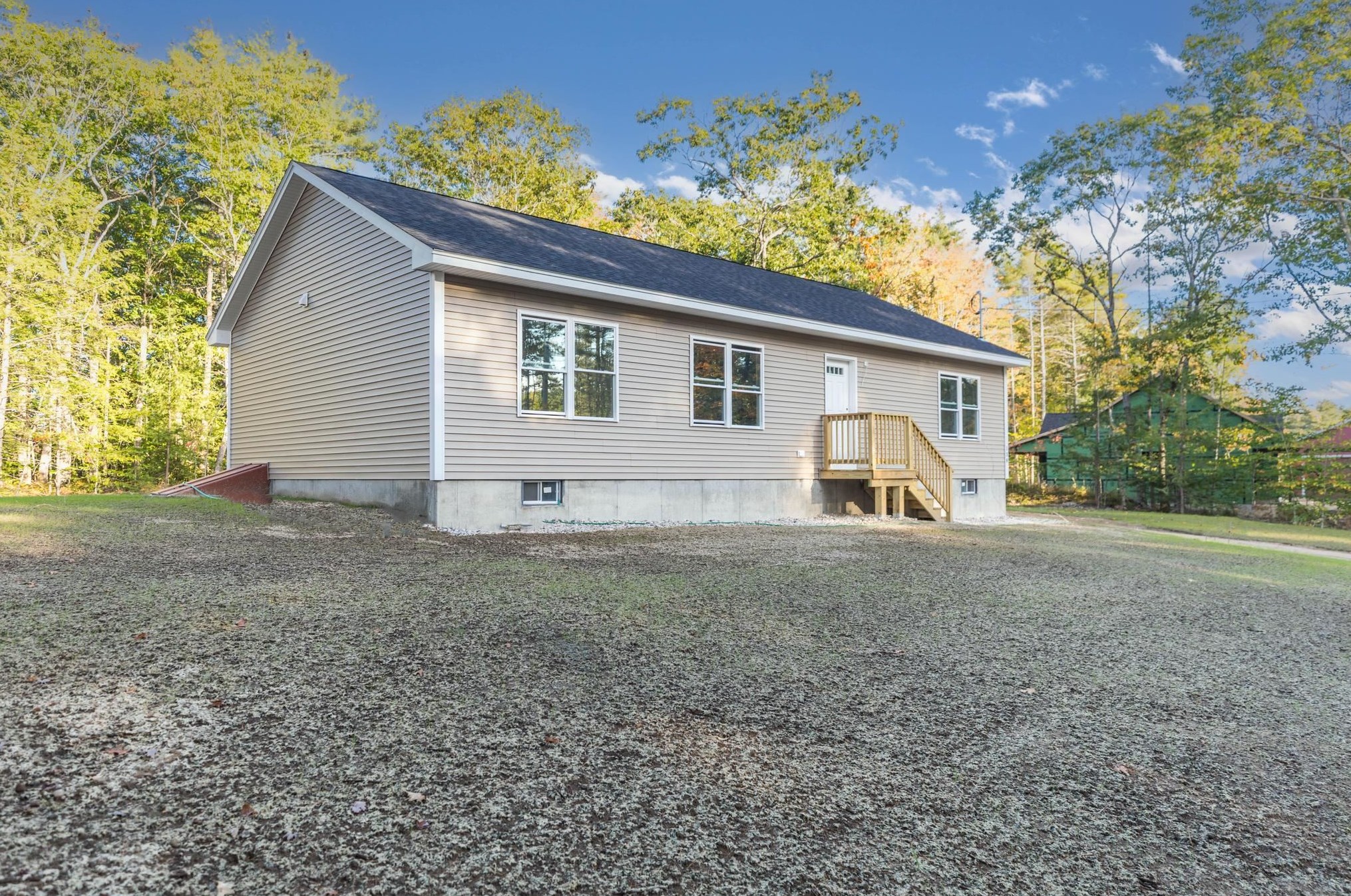138 N Desmond Dr, Wakefield, NH 03830