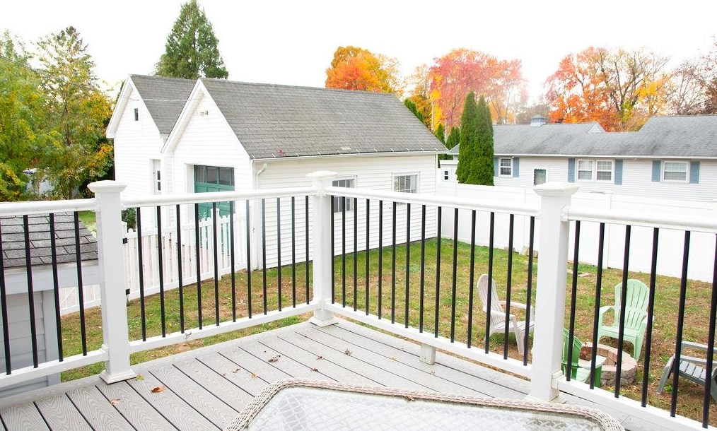 104 Porter St, Manchester NH  03103-2956 exterior