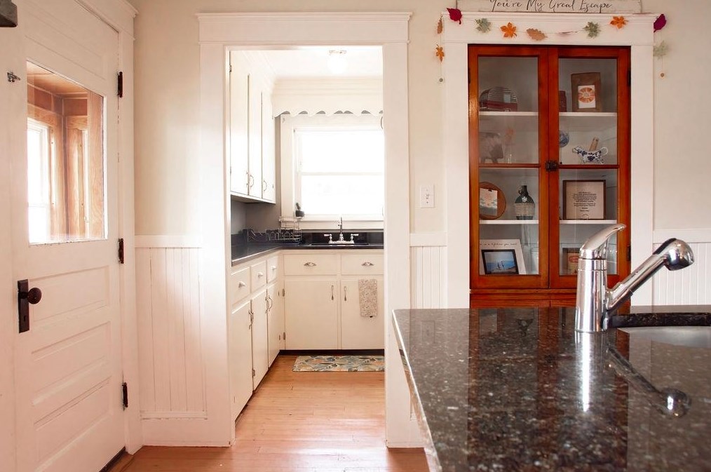 104 Porter St, Manchester NH  03103-2956 exterior