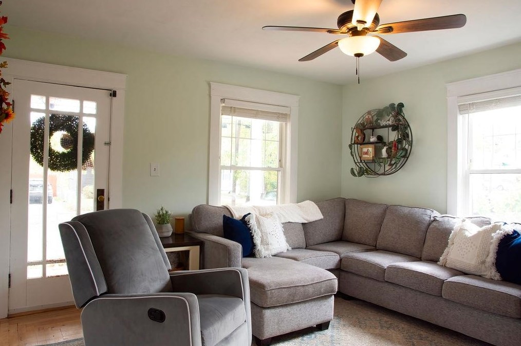 104 Porter St, Manchester NH  03103-2956 exterior