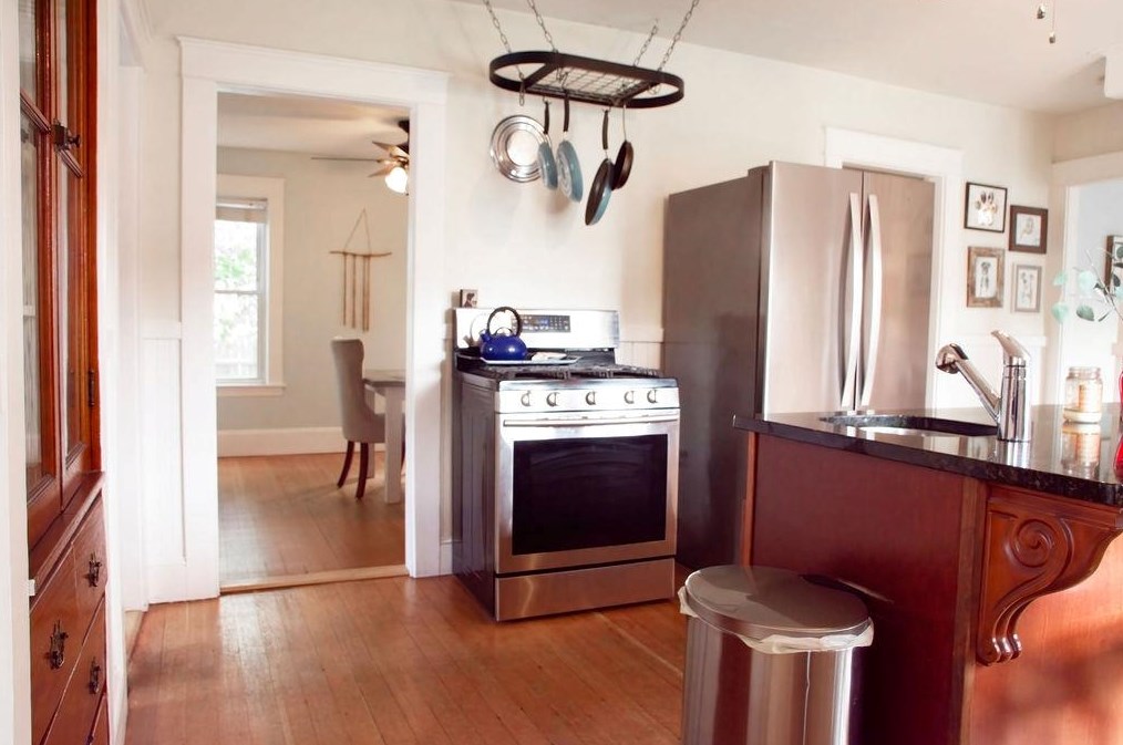 104 Porter St, Manchester NH  03103-2956 exterior