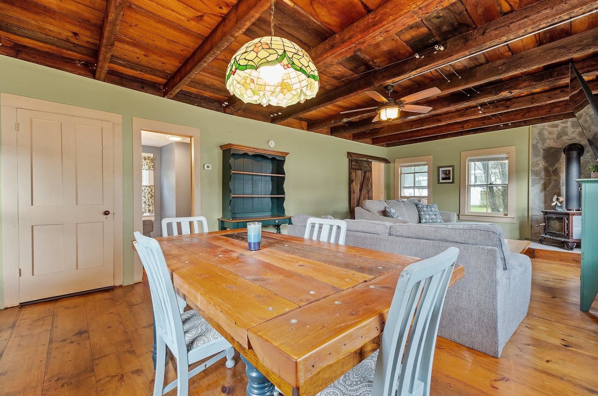 56 Washburn Rd, Bridgewater NH  03222-6615 exterior