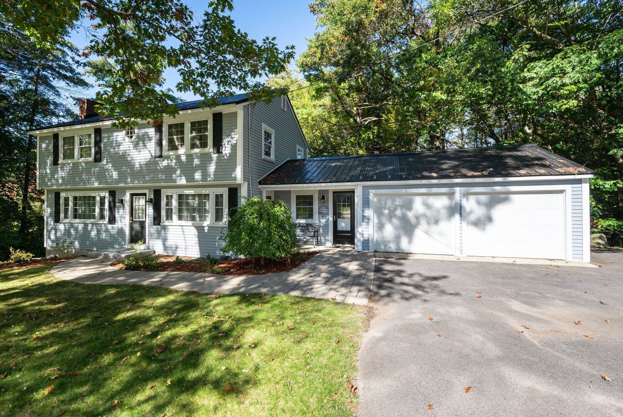 17 Horseshoe Dr, Derry, NH 03038